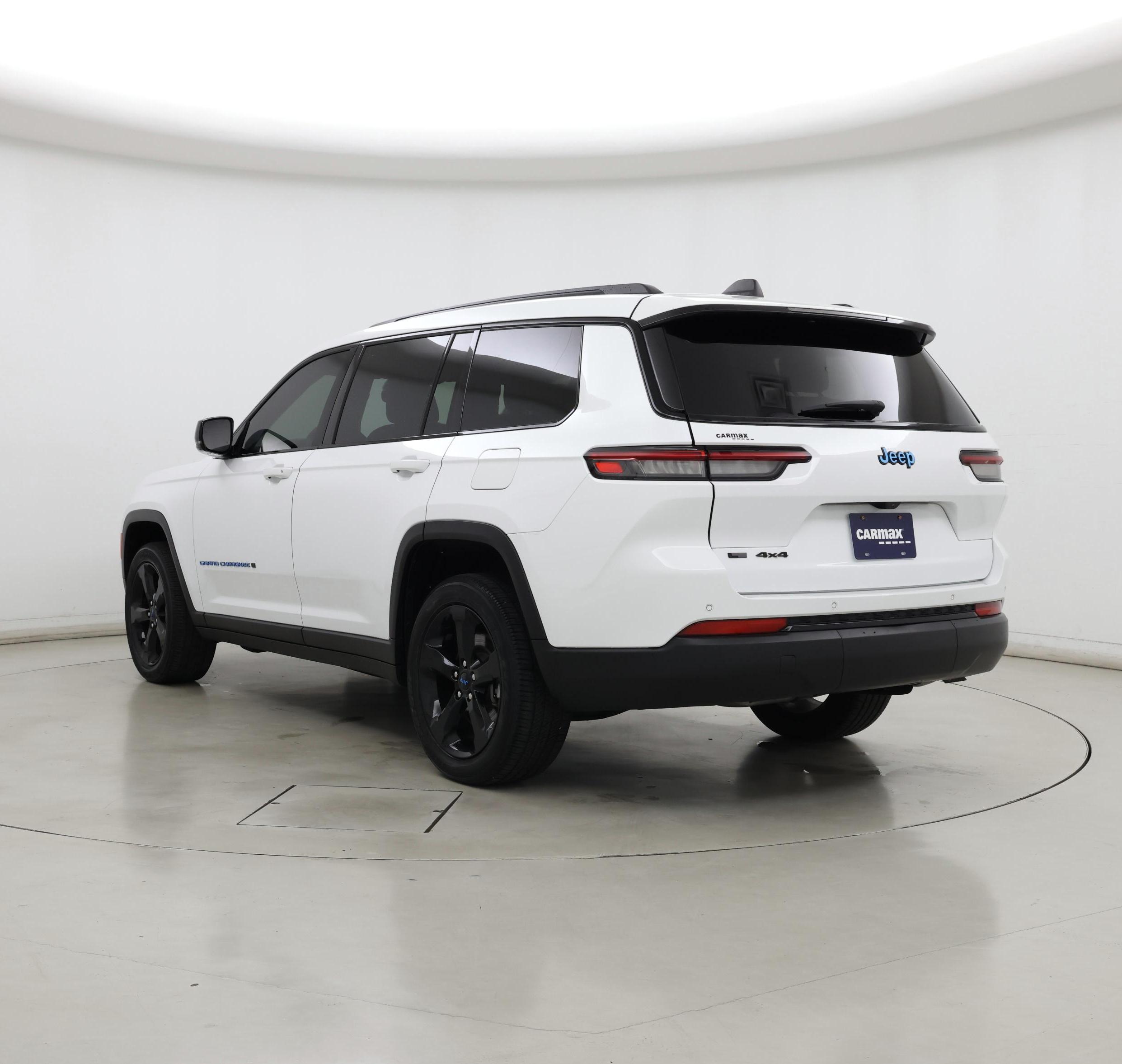 Thumbnail: 2023 Jeep Grand Cherokee L - 2