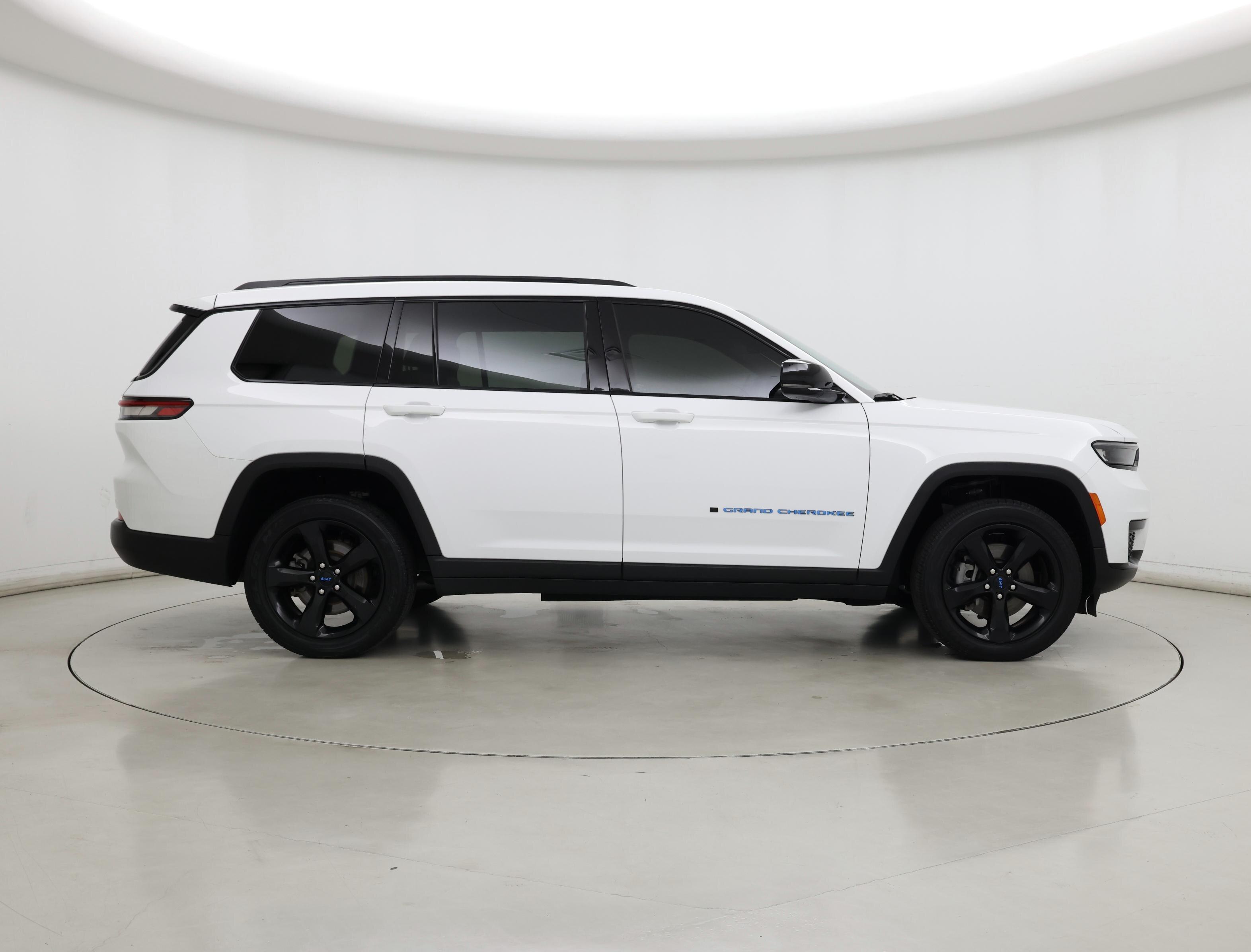 Thumbnail: 2023 Jeep Grand Cherokee L - 7