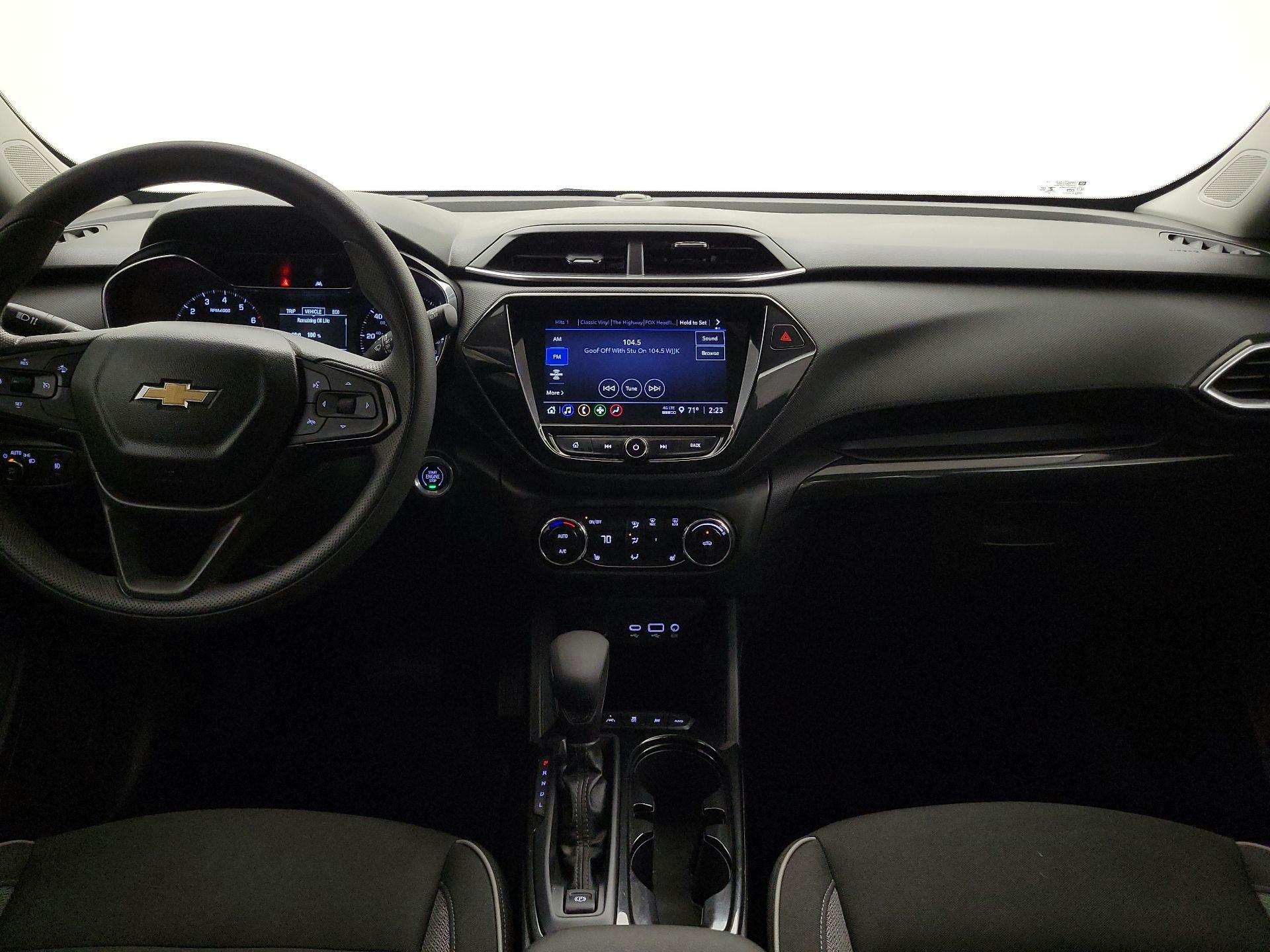 Thumbnail: 2023 Chevrolet TrailBlazer - 9