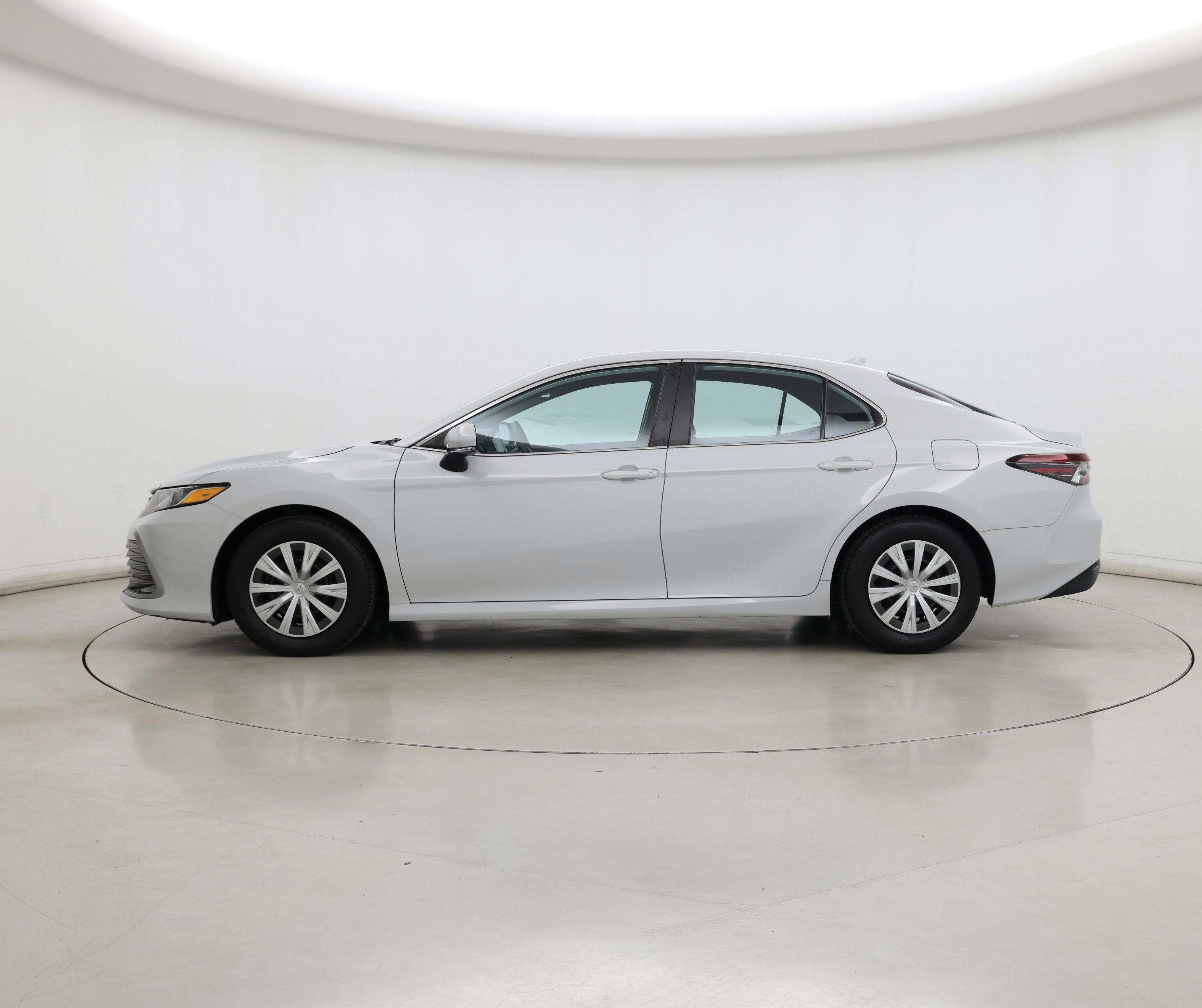 Thumbnail: 2022 Toyota Camry - 3