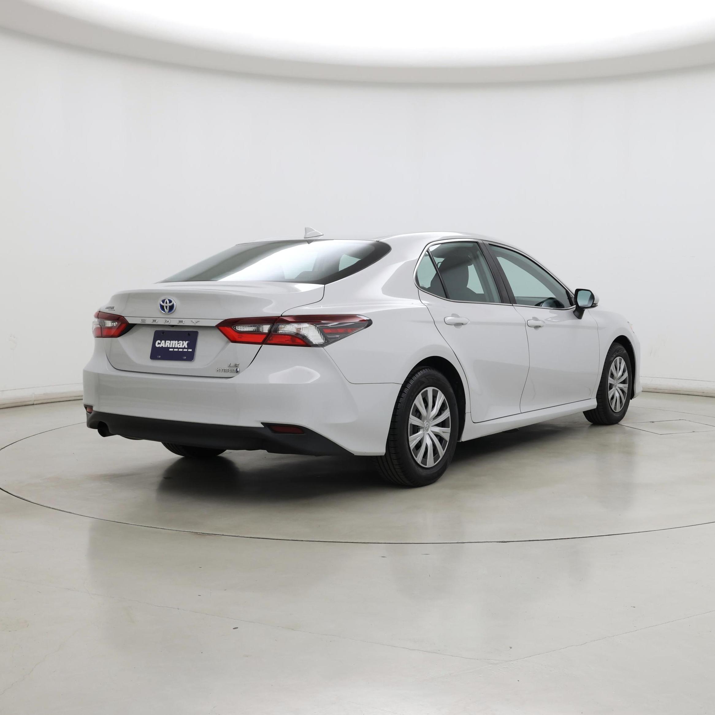 Thumbnail: 2022 Toyota Camry - 8