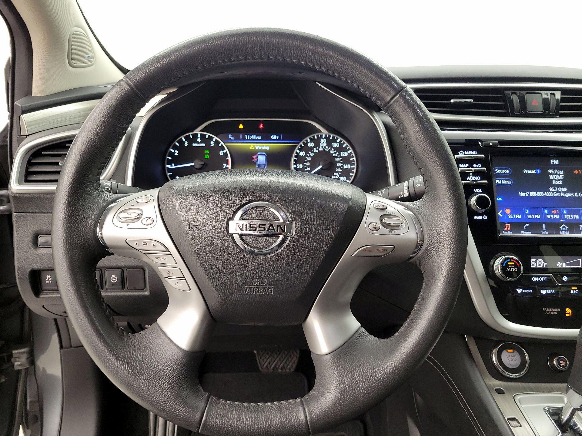 Thumbnail: 2015 Nissan Murano - 10