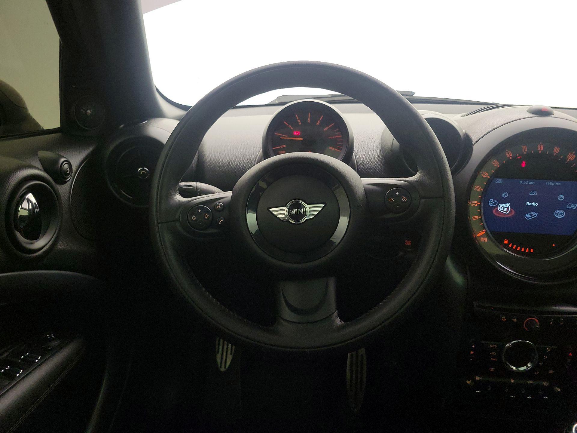 Thumbnail: 2015 MINI Cooper Countryman - 10