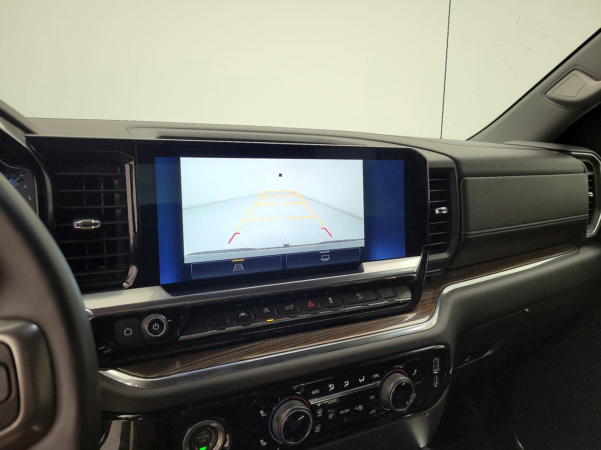 Thumbnail: 2023 Chevrolet Silverado 1500 - 13