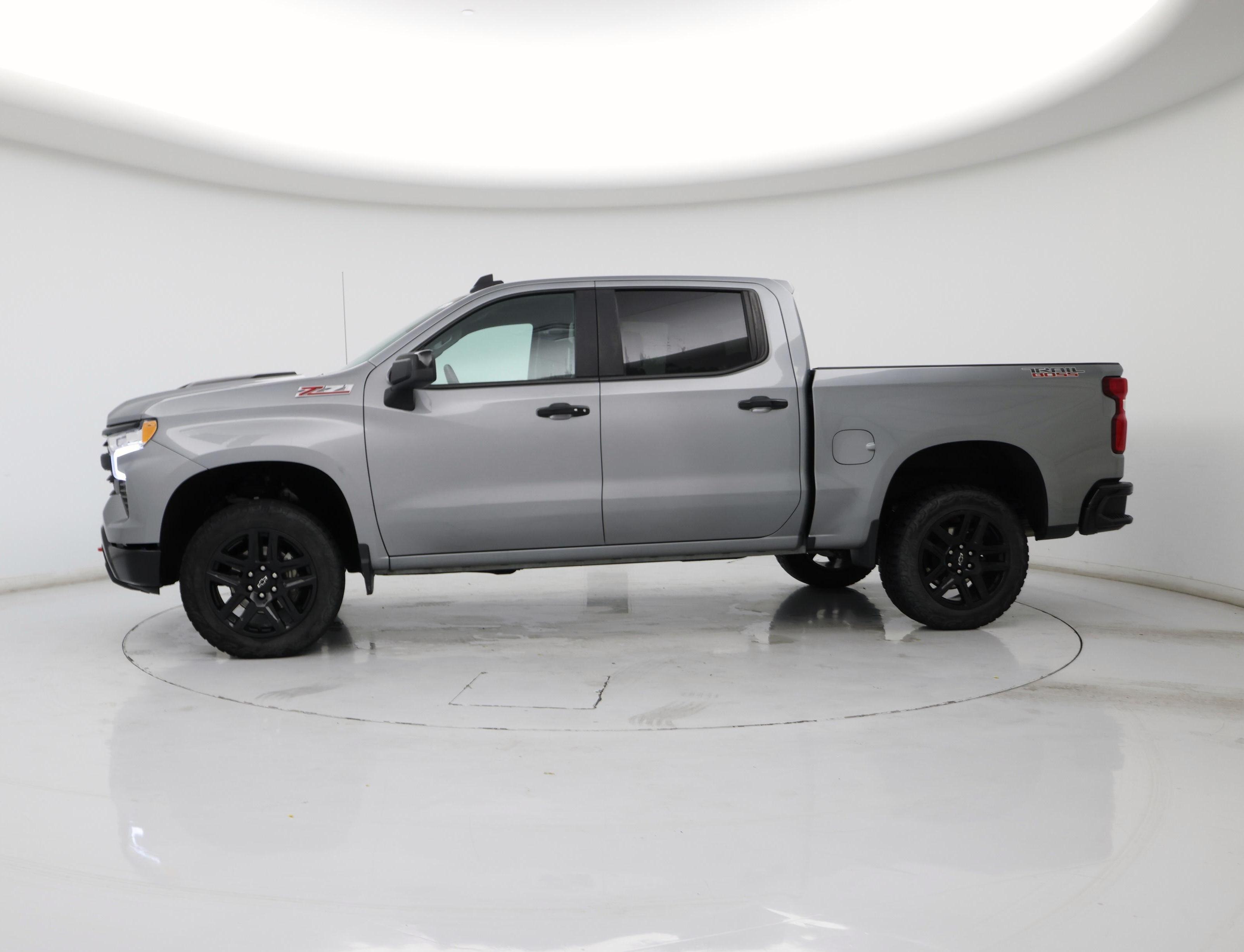 Thumbnail: 2023 Chevrolet Silverado 1500 - 3