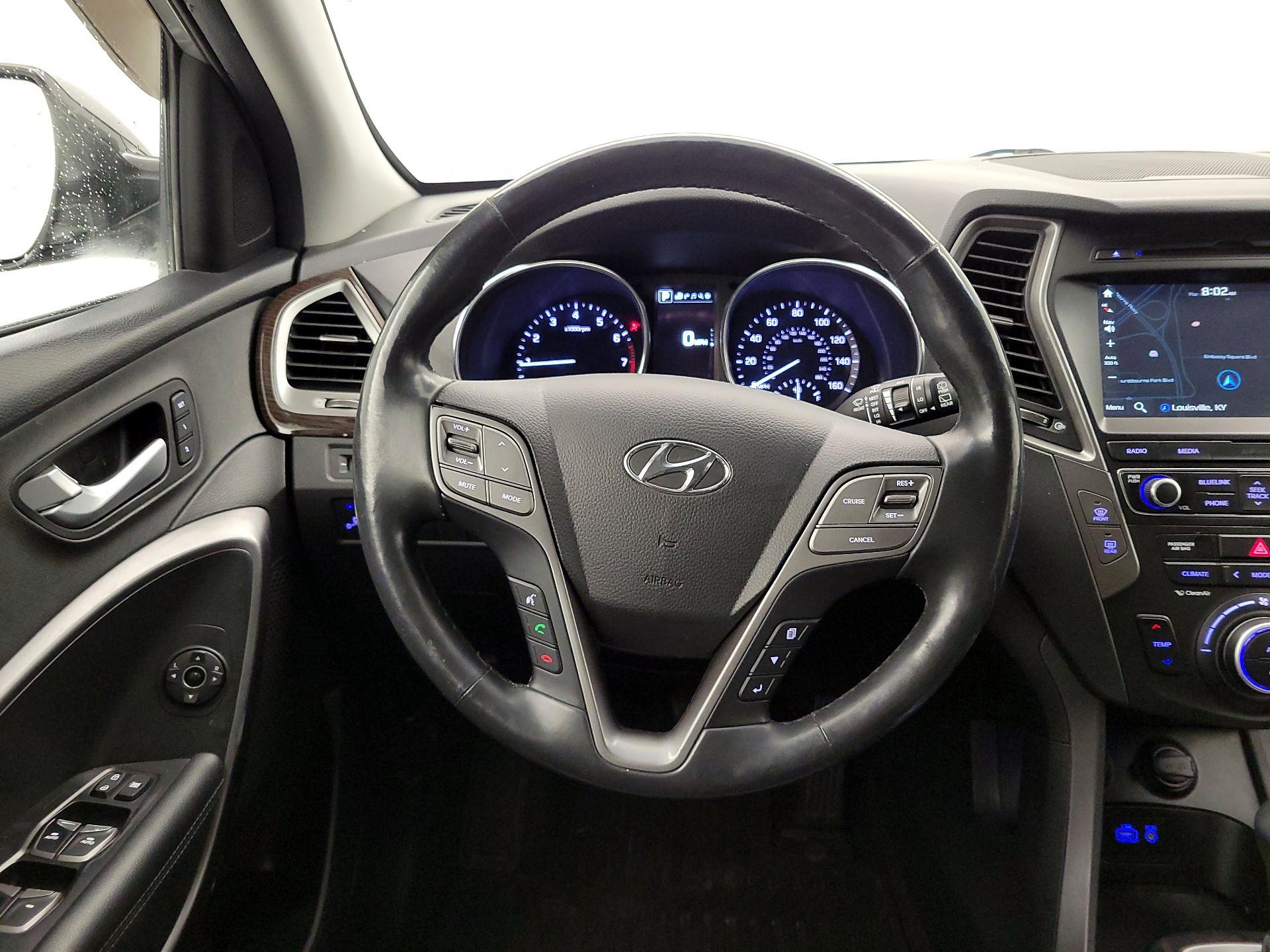 Thumbnail: 2017 Hyundai Santa Fe - 10