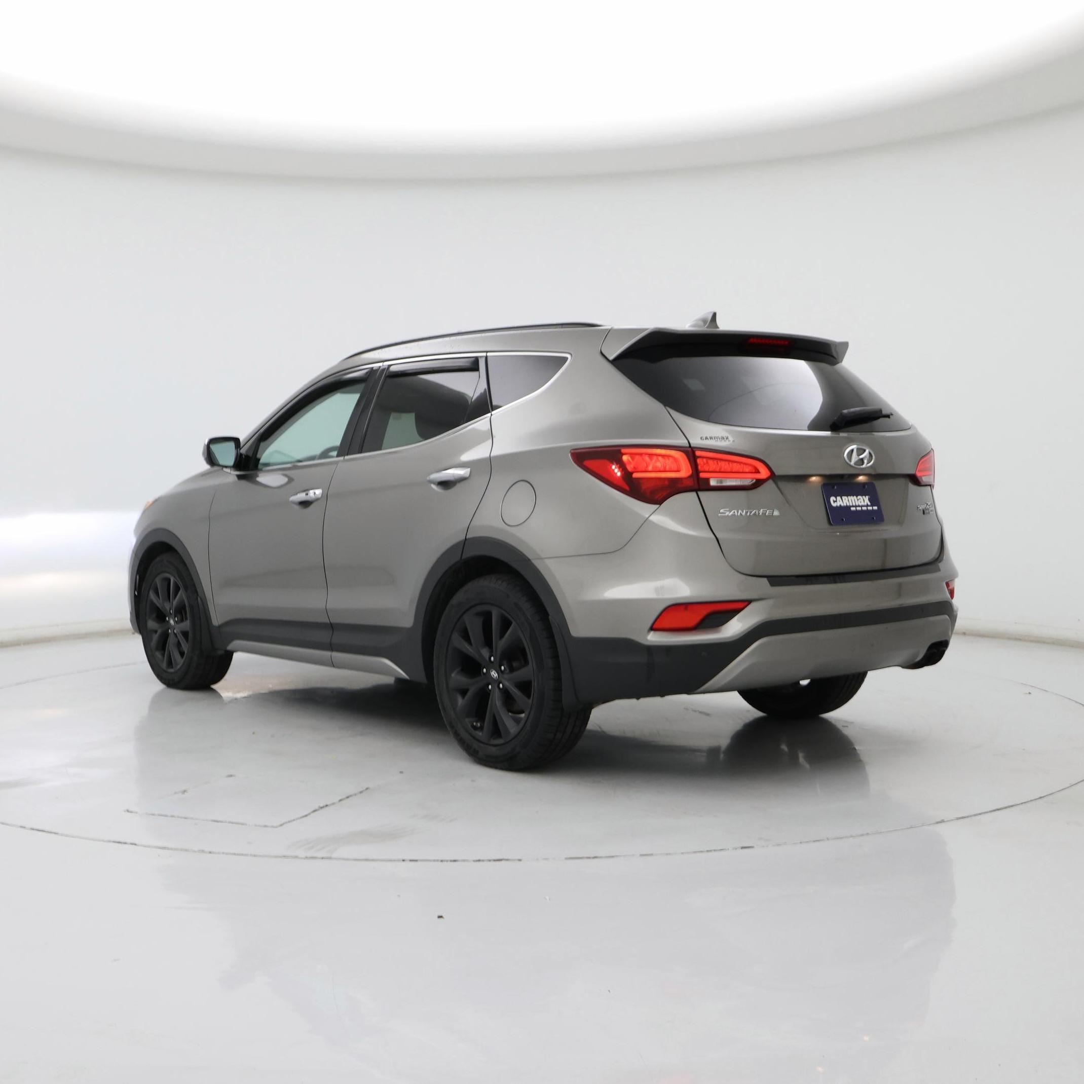Thumbnail: 2017 Hyundai Santa Fe - 2