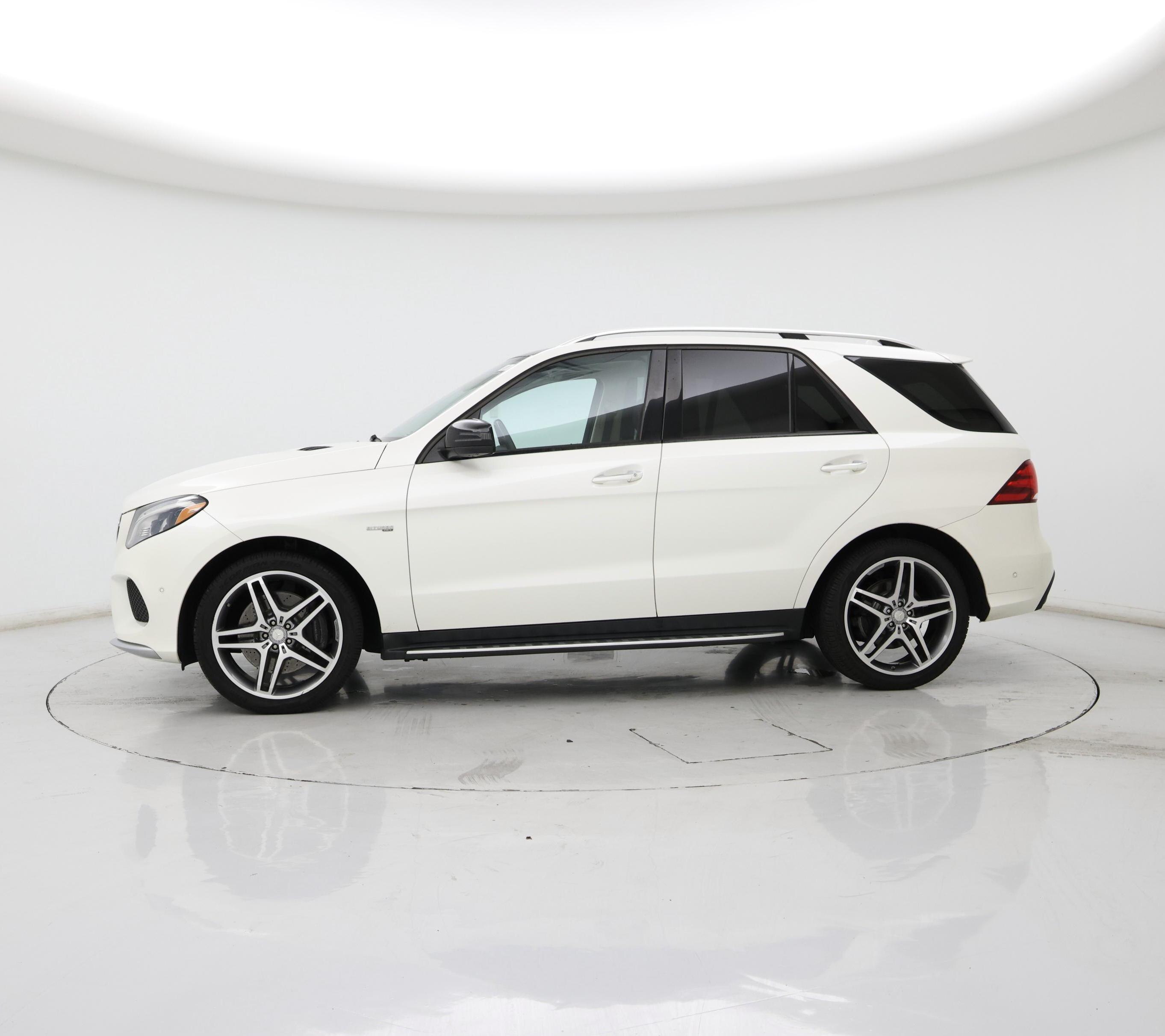 Thumbnail: 2018 Mercedes-Benz GLE - 3