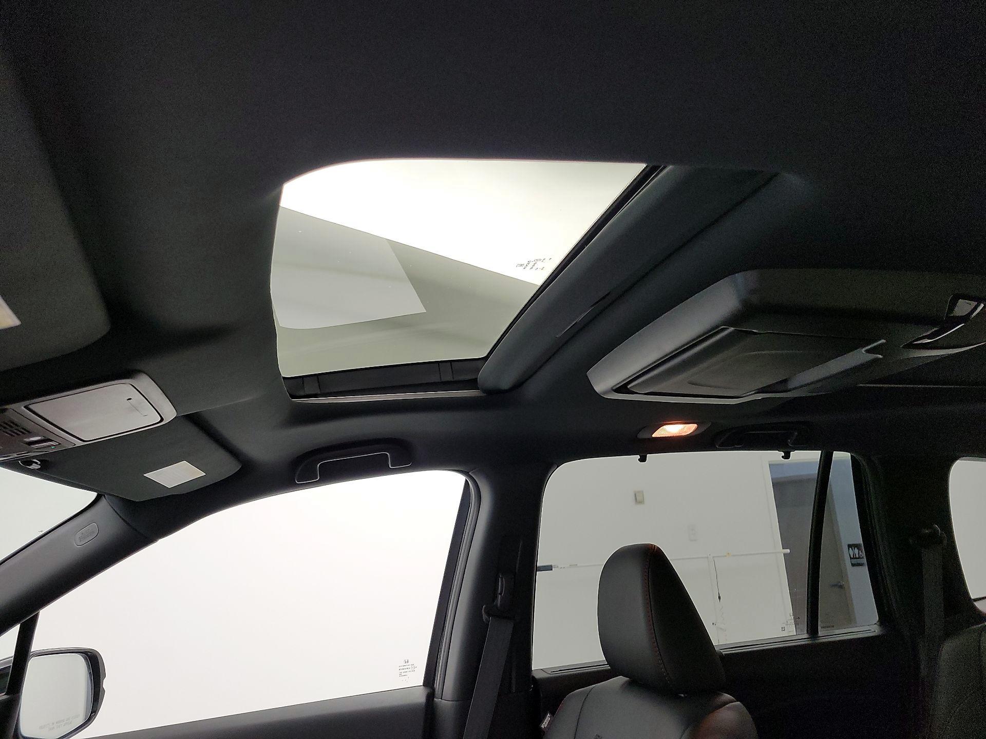 Thumbnail: 2022 Honda Pilot - 20