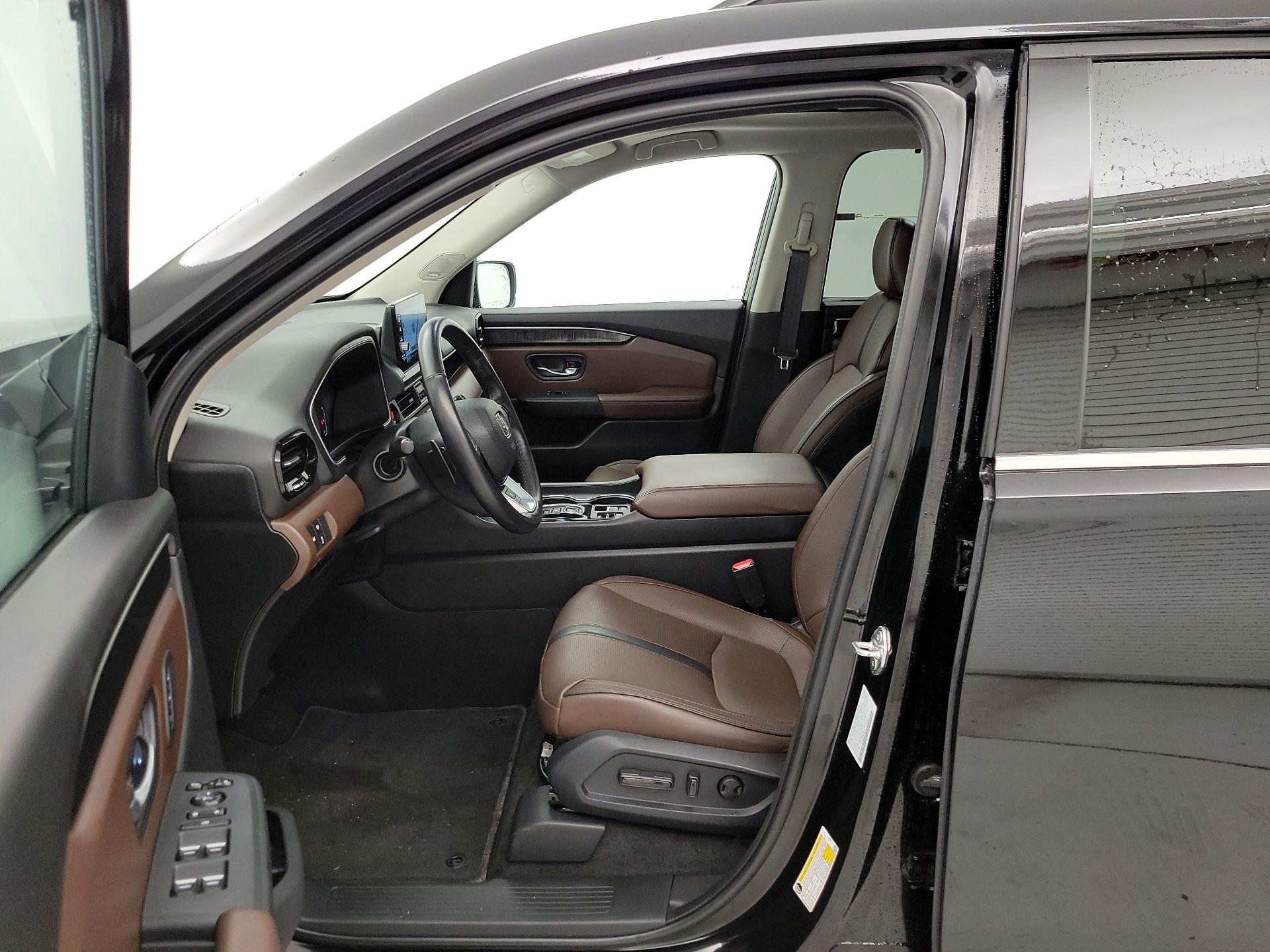 Thumbnail: 2024 Honda Pilot - 11