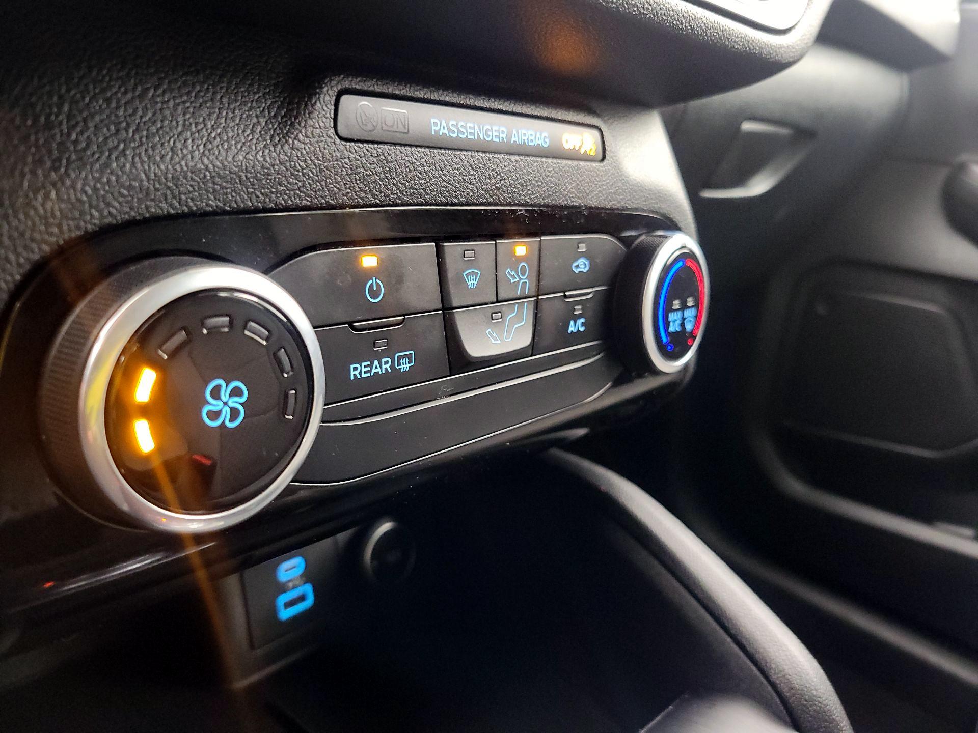 Thumbnail: 2021 Ford Escape - 16