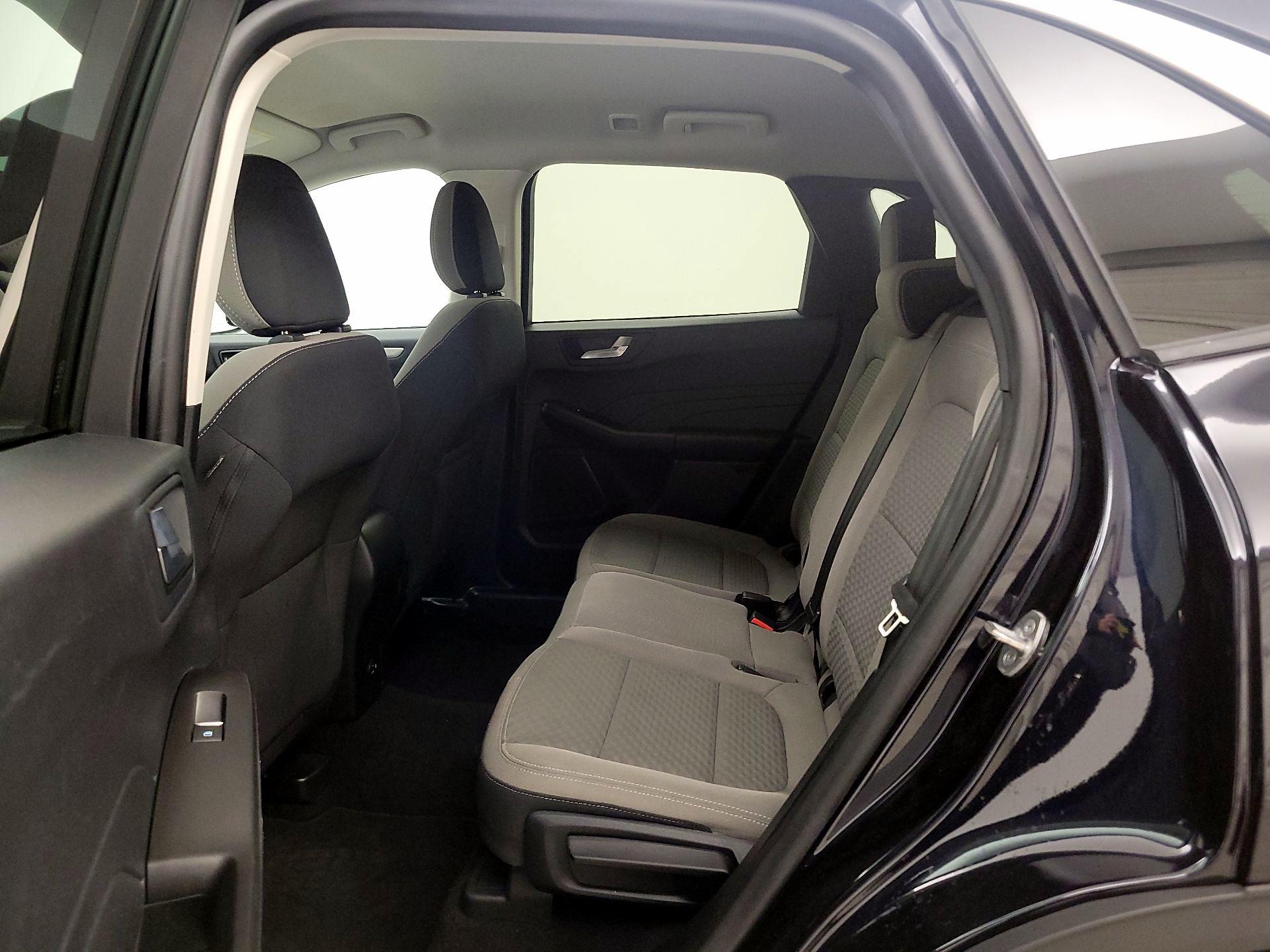 Thumbnail: 2021 Ford Escape - 19