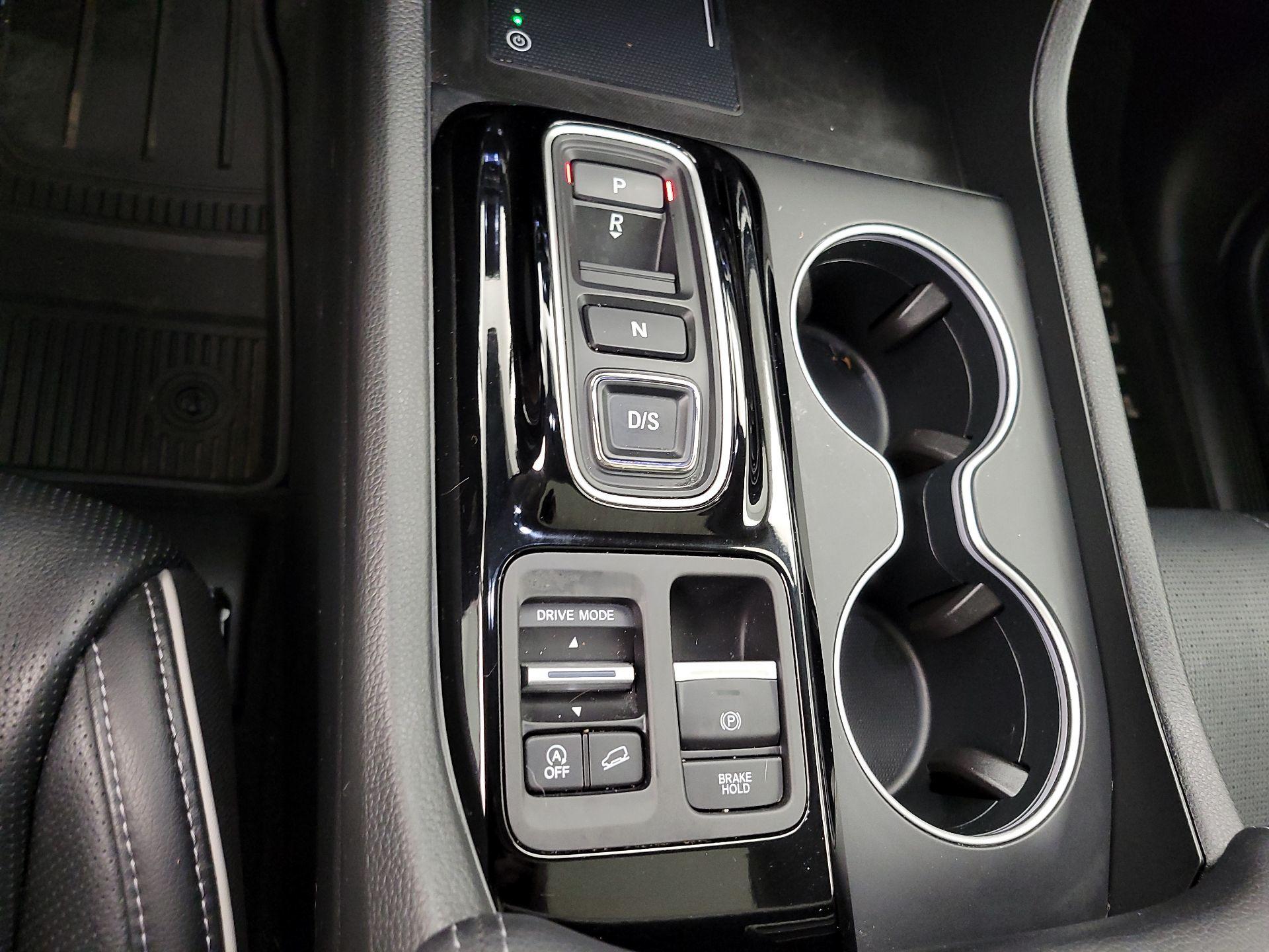 Thumbnail: 2023 Honda Pilot - 18