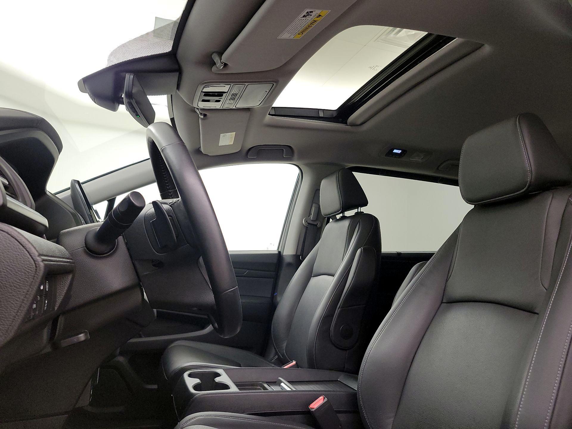 Thumbnail: 2023 Honda Odyssey - 19