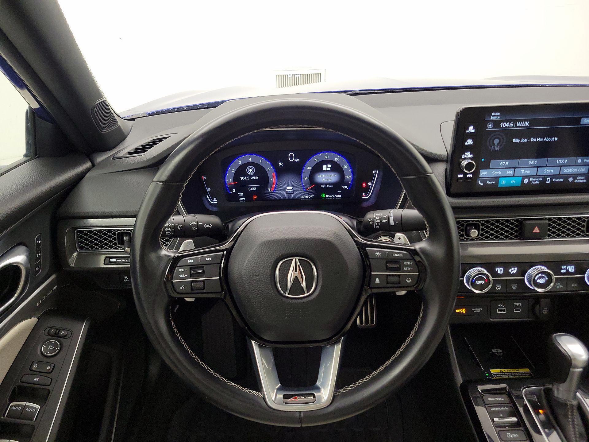 Thumbnail: 2023 Acura Integra - 10