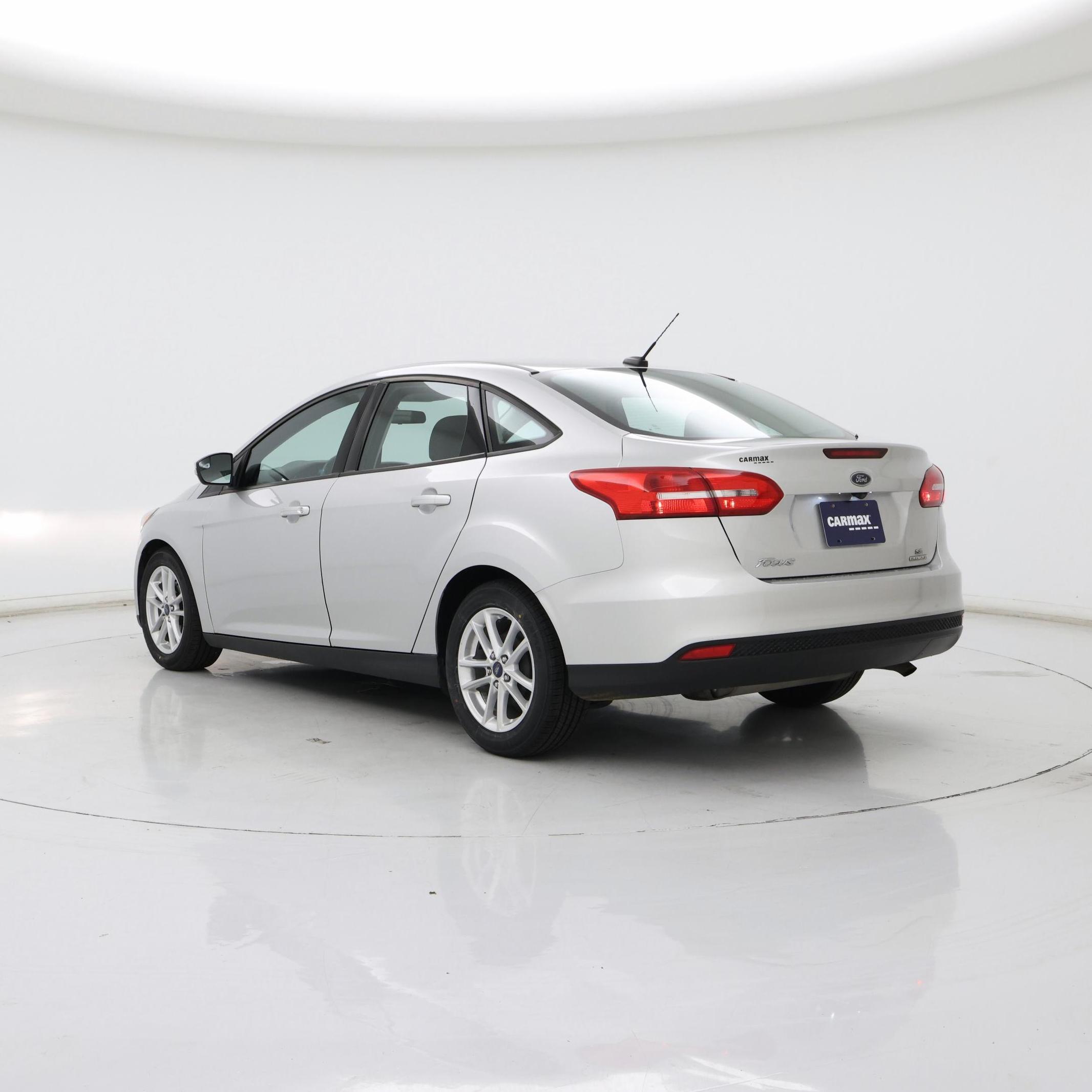 Thumbnail: 2016 Ford Focus - 2