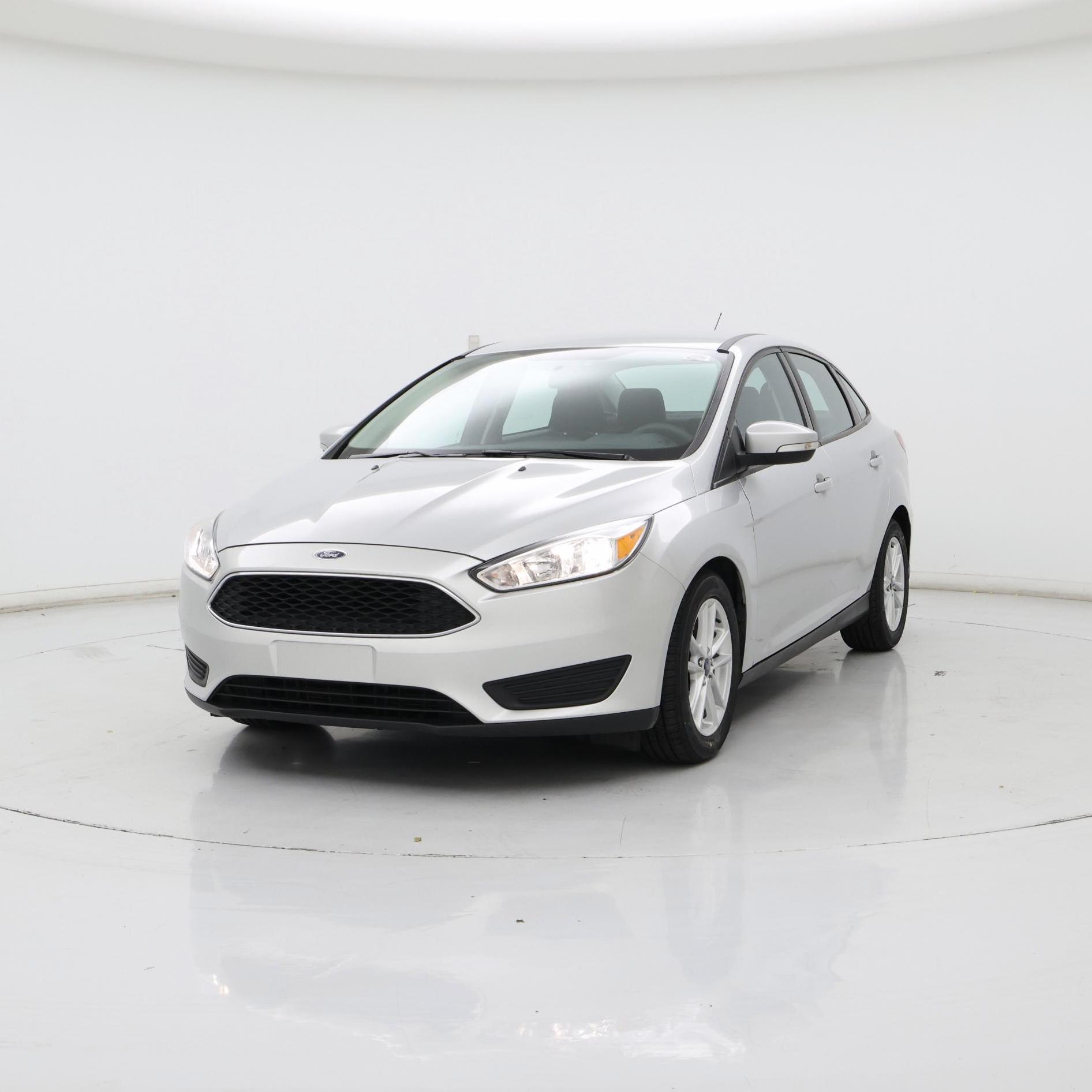 Thumbnail: 2016 Ford Focus - 4