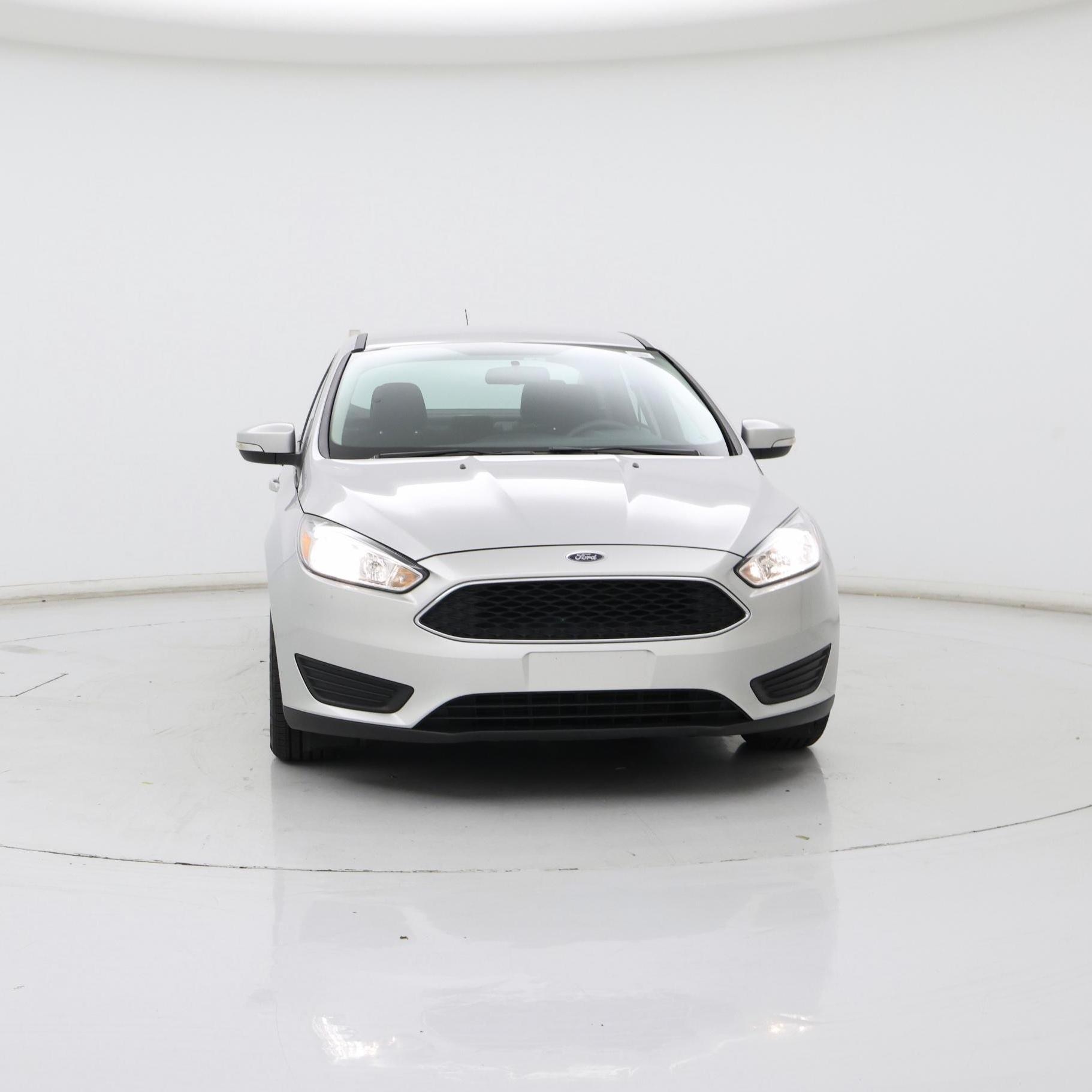 Thumbnail: 2016 Ford Focus - 5