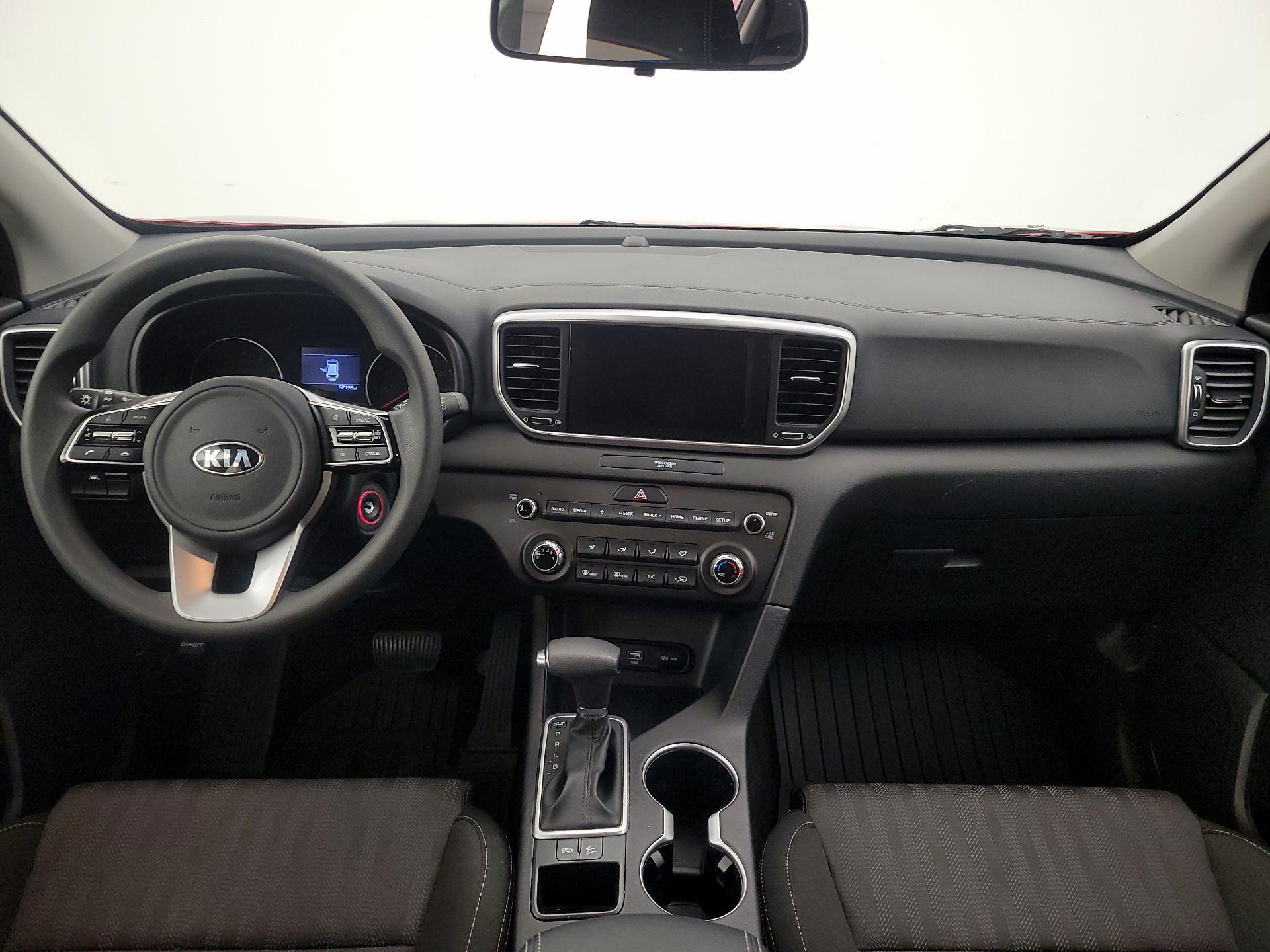 Thumbnail: 2020 Kia Sportage - 9