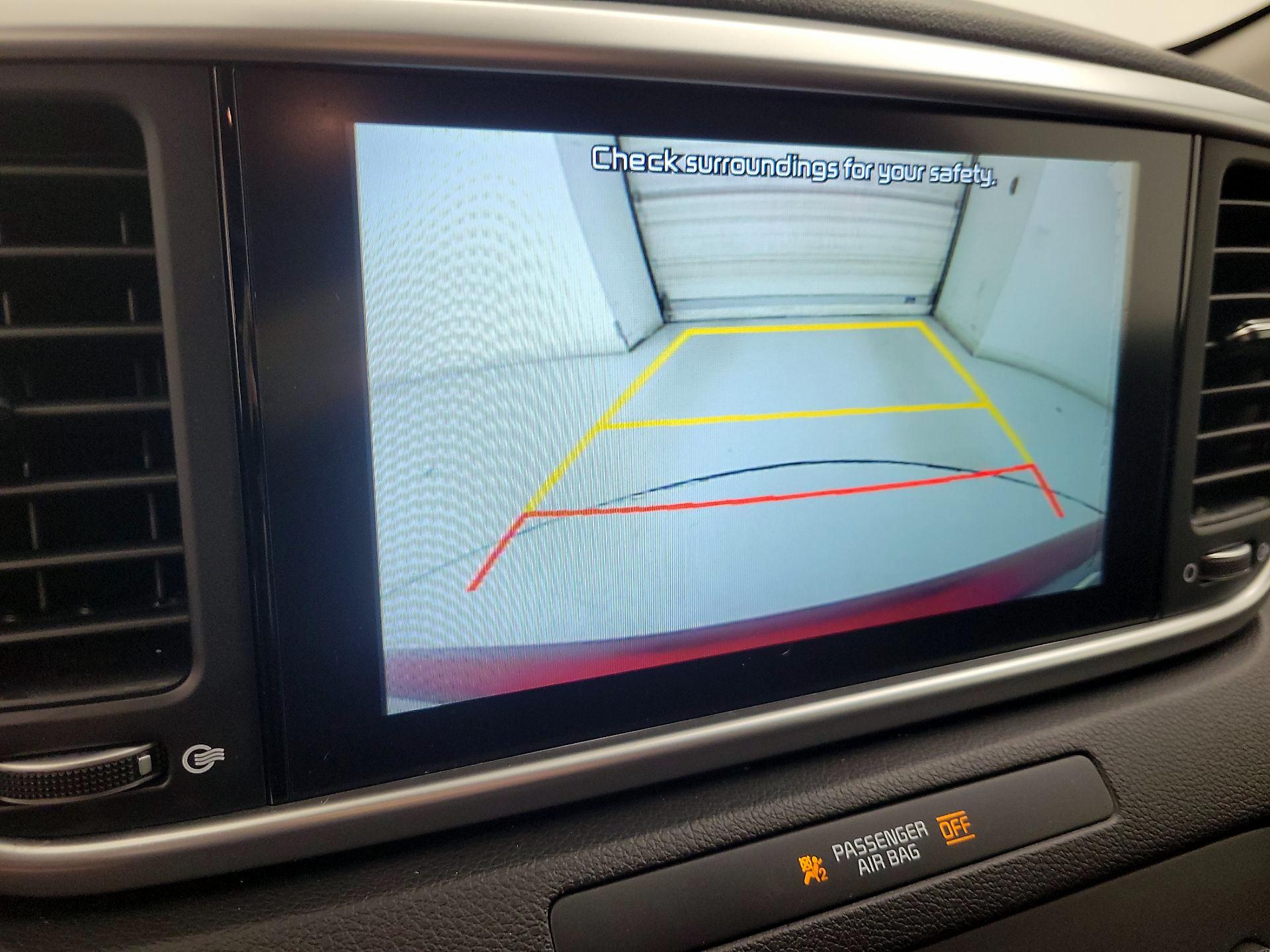 Thumbnail: 2020 Kia Sportage - 15