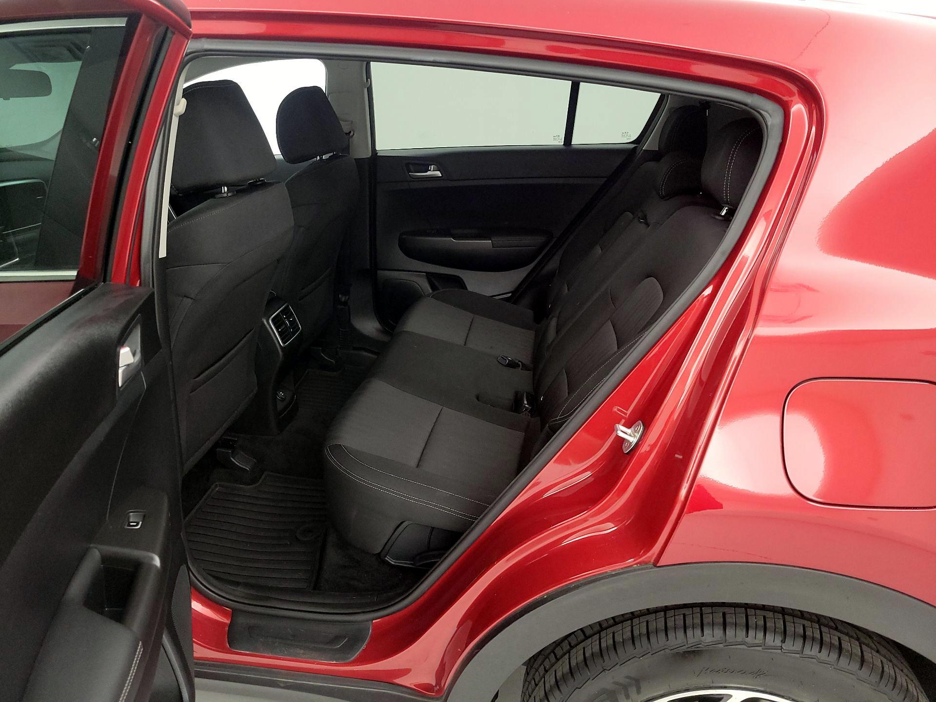 Thumbnail: 2020 Kia Sportage - 19