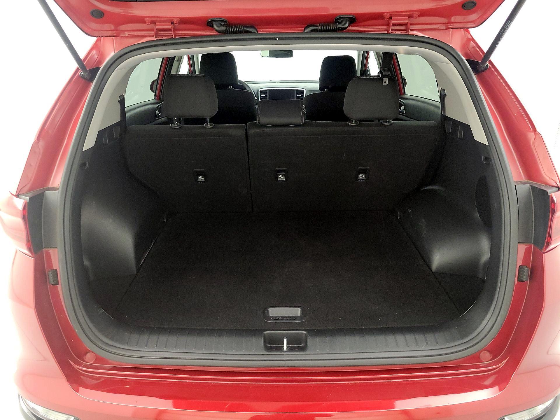 Thumbnail: 2020 Kia Sportage - 20