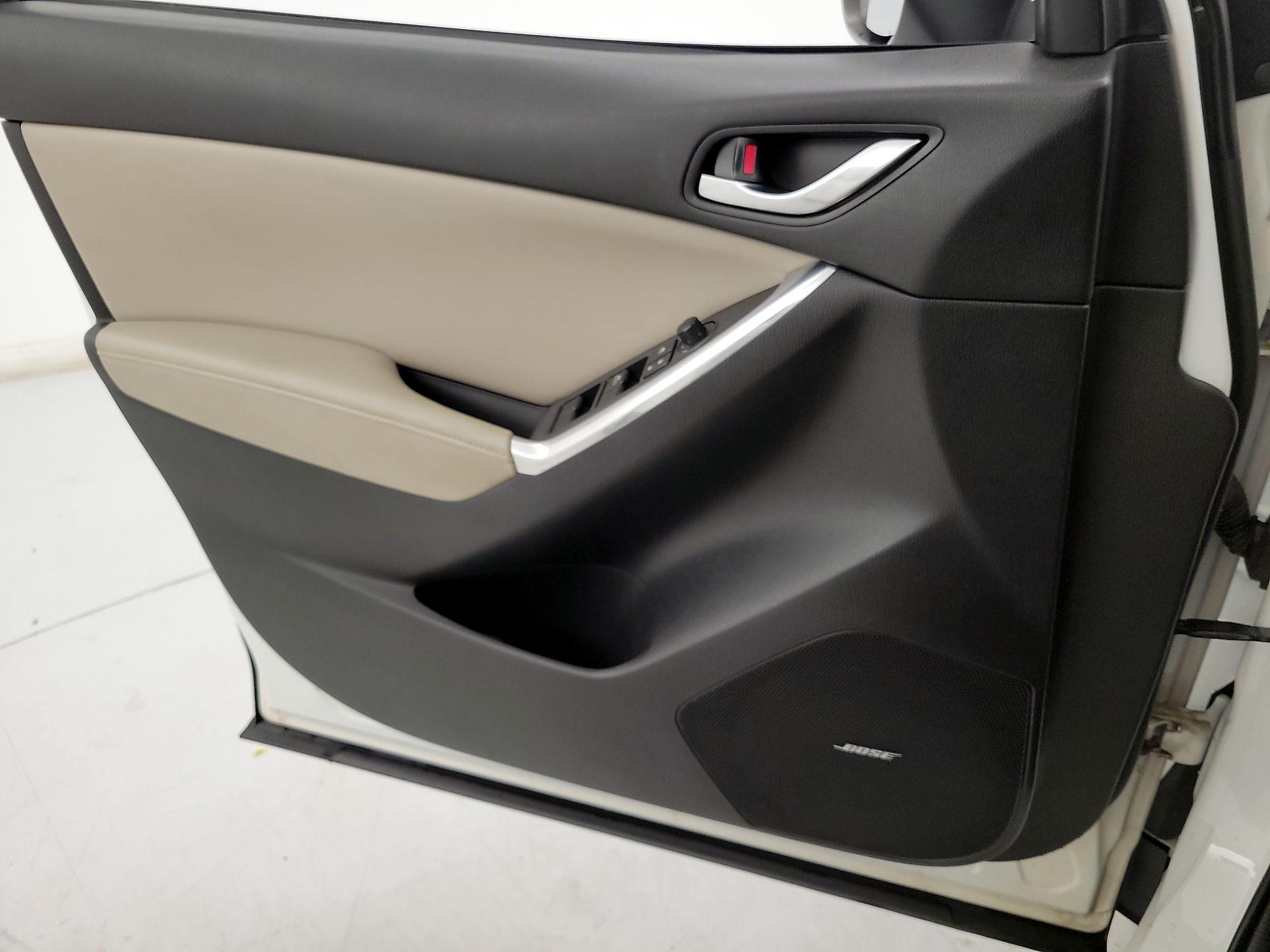 Thumbnail: 2015 Mazda CX-5 - 12