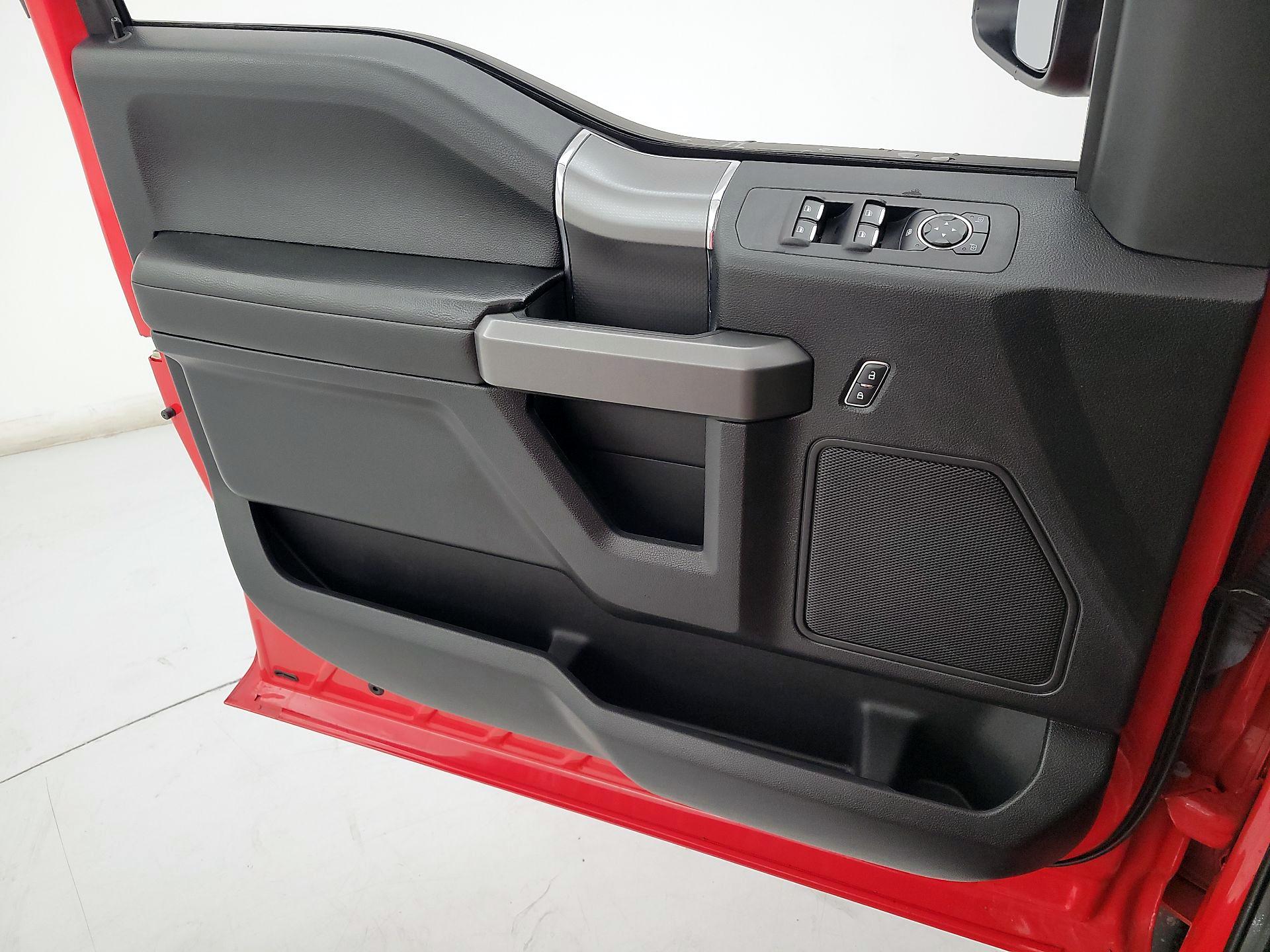 Thumbnail: 2016 Ford F-150 - 12