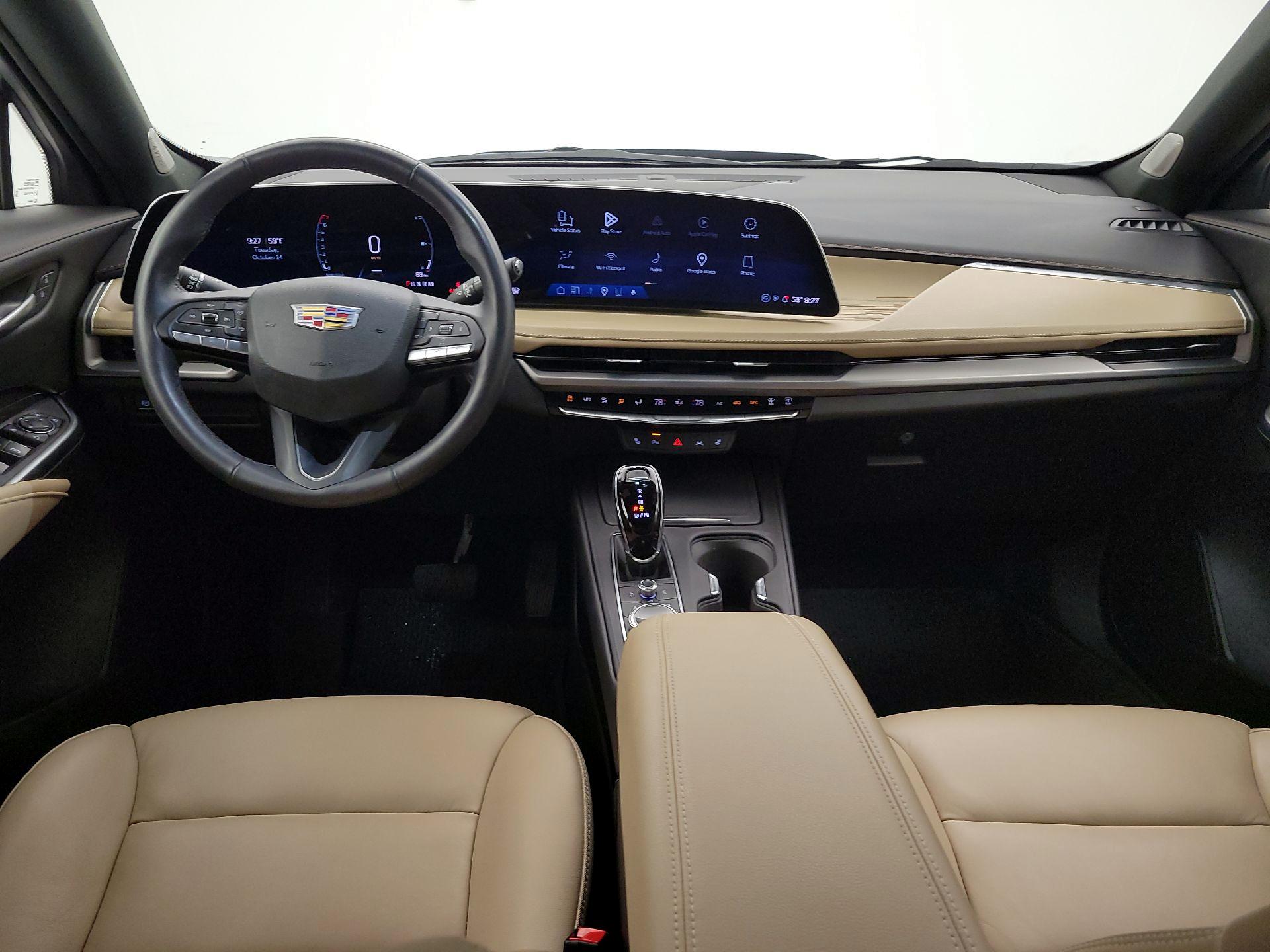 Thumbnail: 2024 Cadillac XT4 - 9