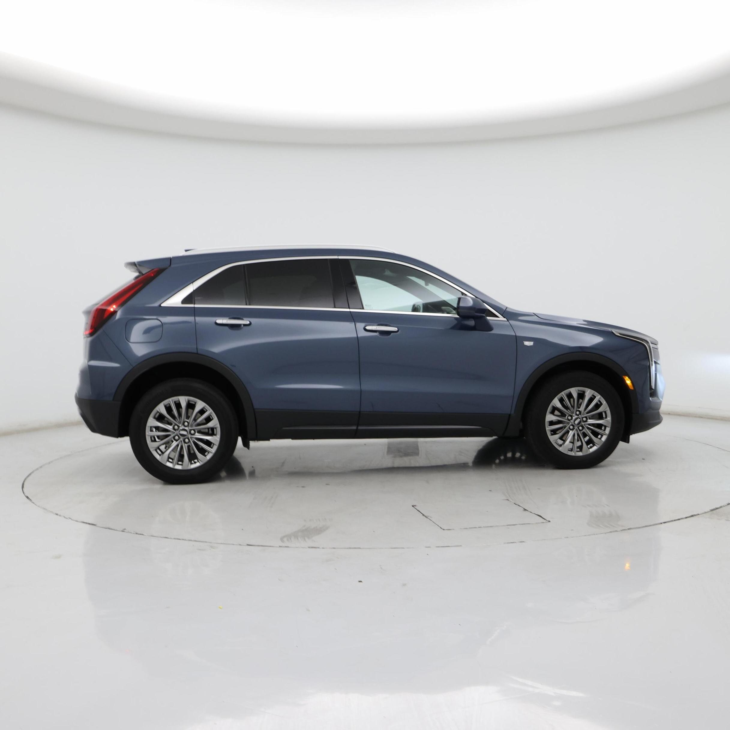 Thumbnail: 2024 Cadillac XT4 - 7