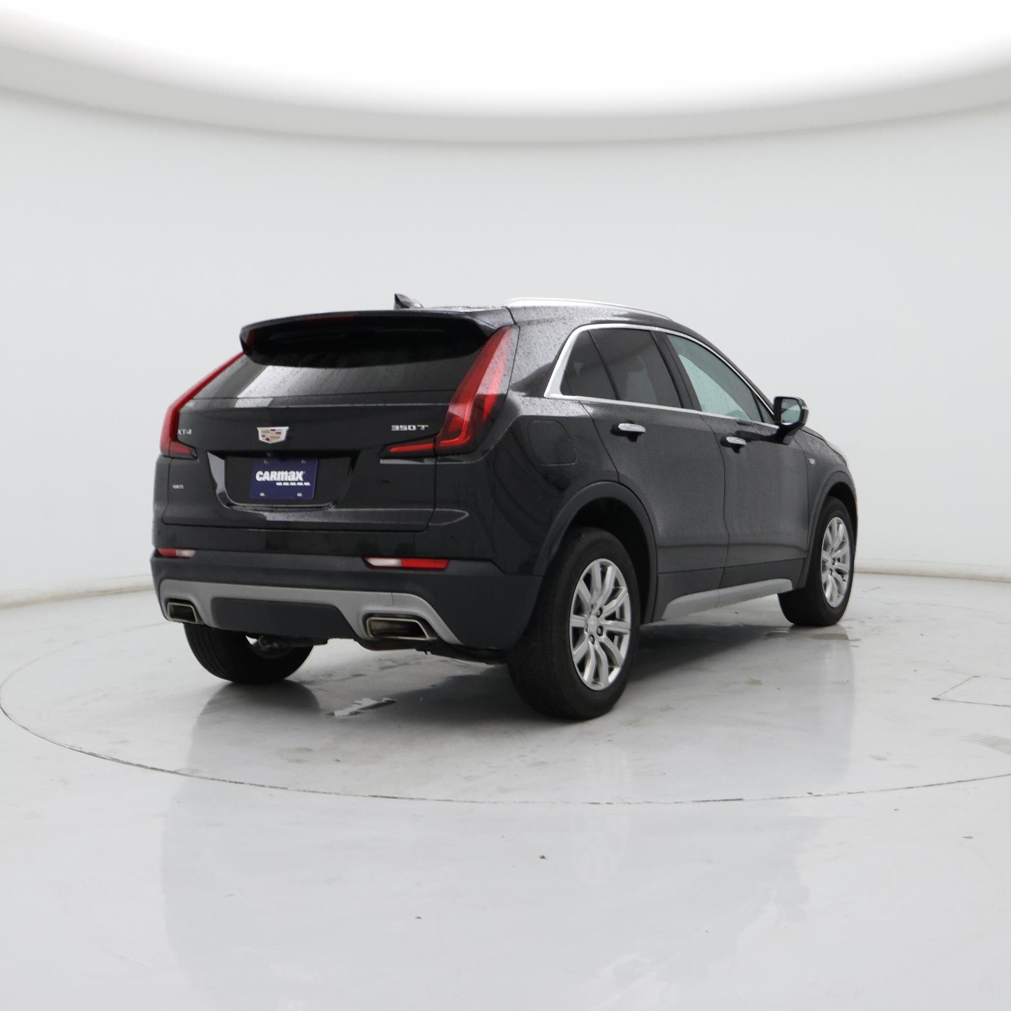 Thumbnail: 2023 Cadillac XT4 - 8