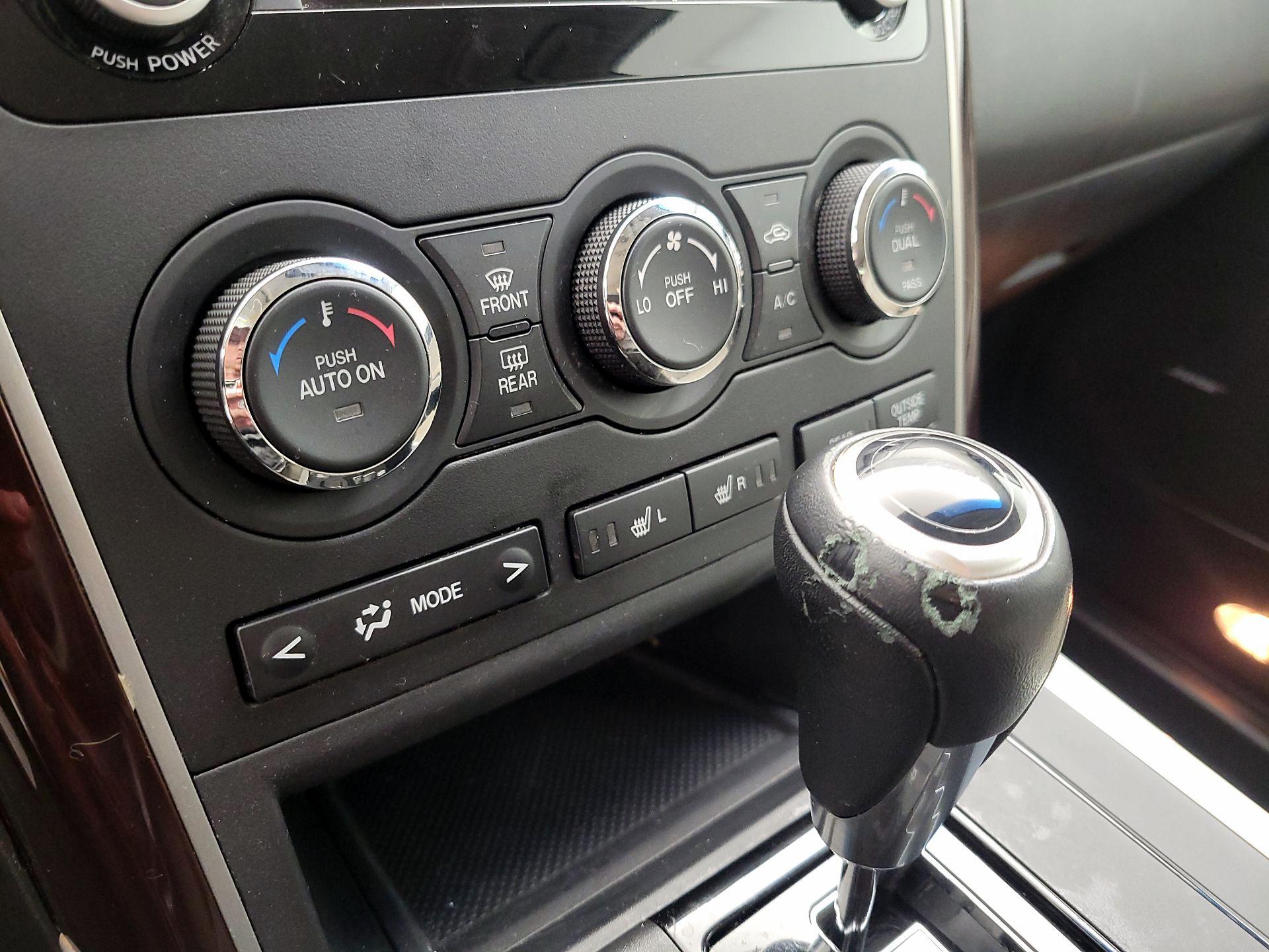 Thumbnail: 2015 Mazda CX-9 - 17