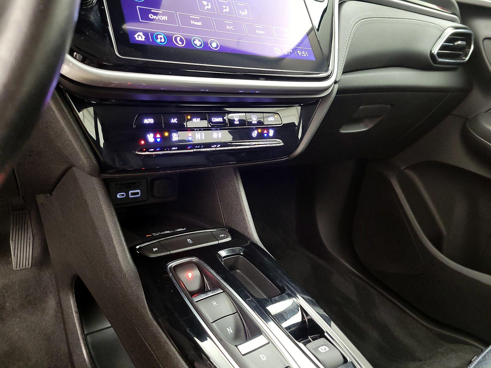 Thumbnail: 2022 Chevrolet Bolt EUV - 15