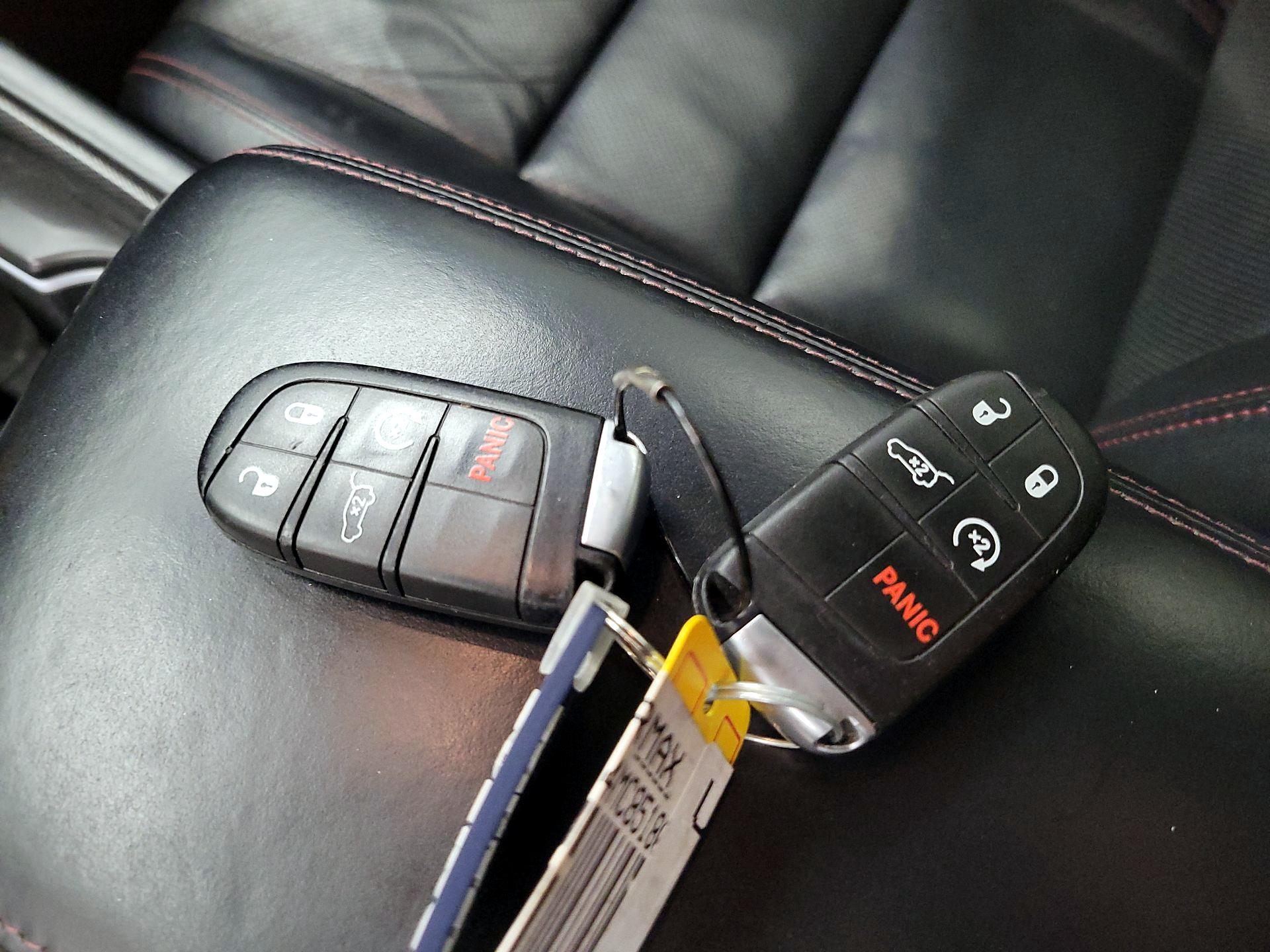 Thumbnail: 2021 Dodge Durango - 20