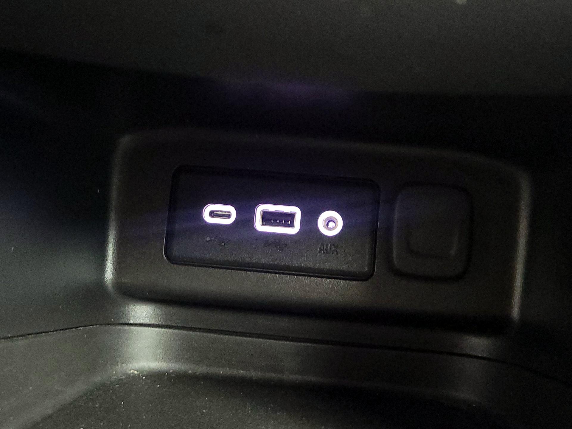 Thumbnail: 2024 Chevrolet Equinox - 18