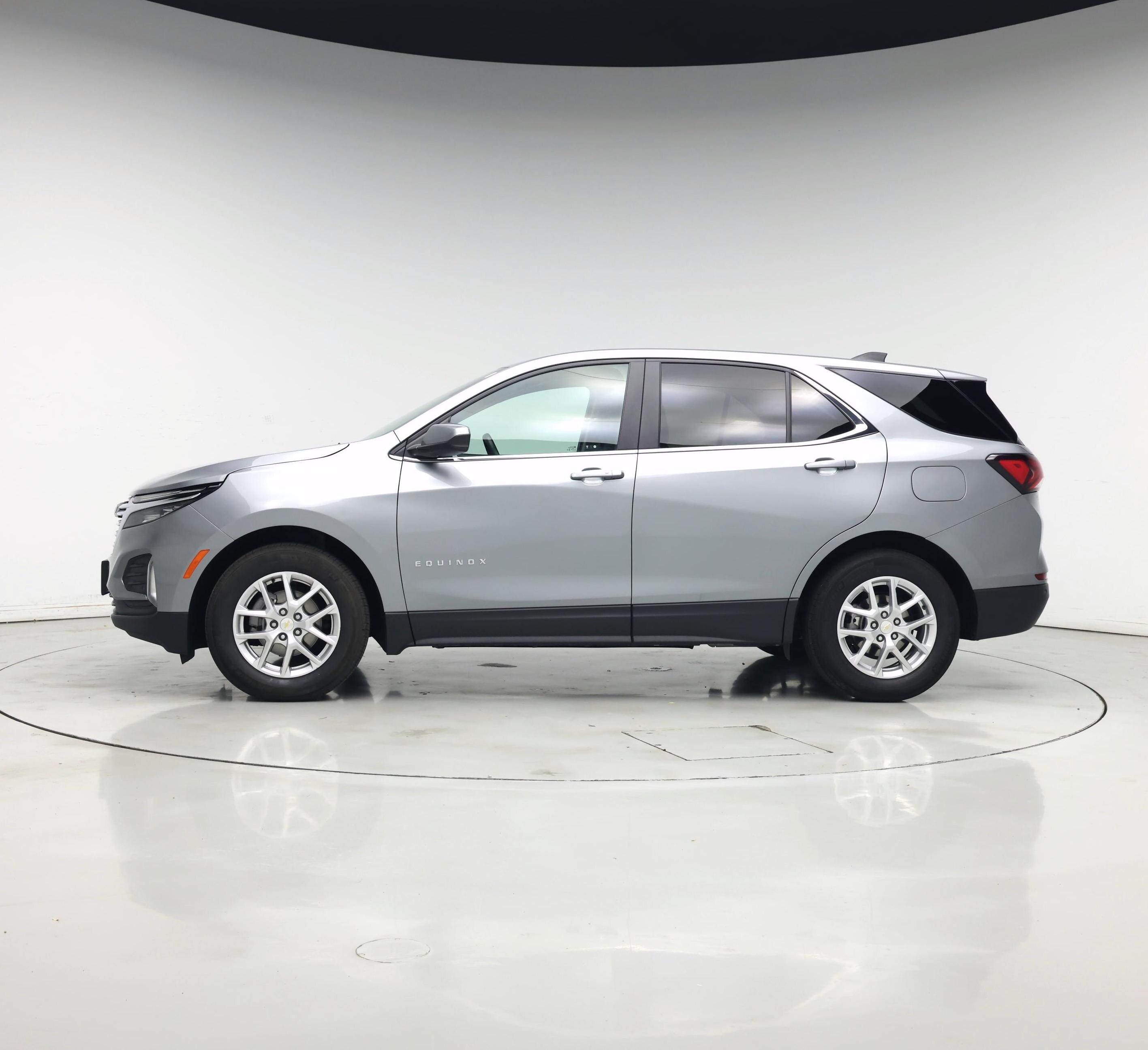 Thumbnail: 2024 Chevrolet Equinox - 3