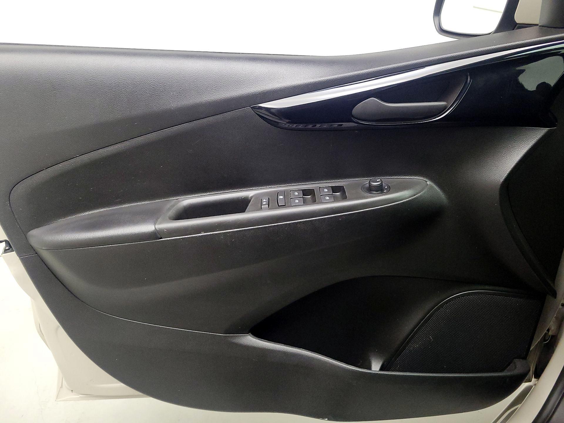 Thumbnail: 2020 Chevrolet Spark - 12