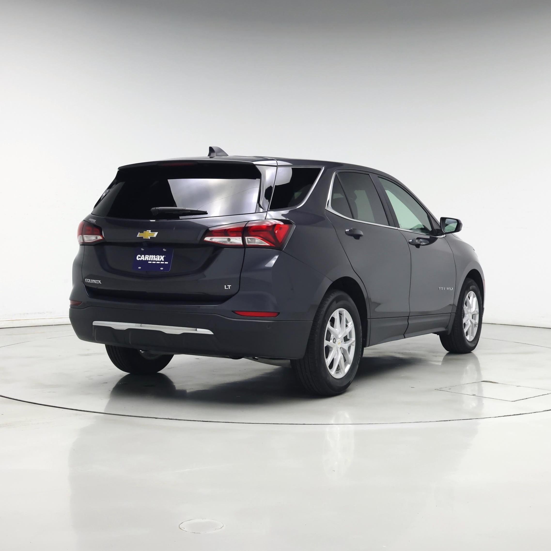 Thumbnail: 2022 Chevrolet Equinox - 8