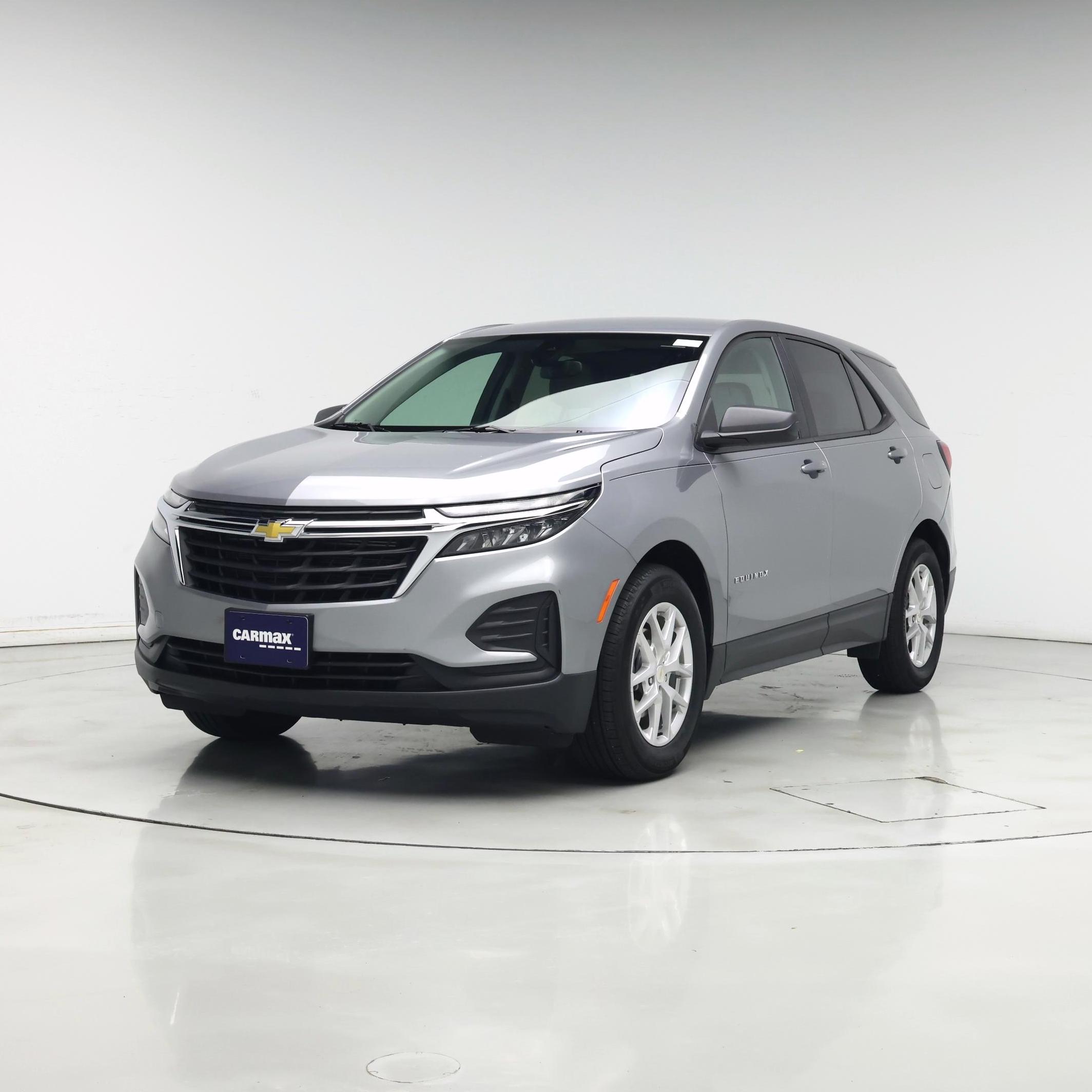 Thumbnail: 2023 Chevrolet Equinox - 4