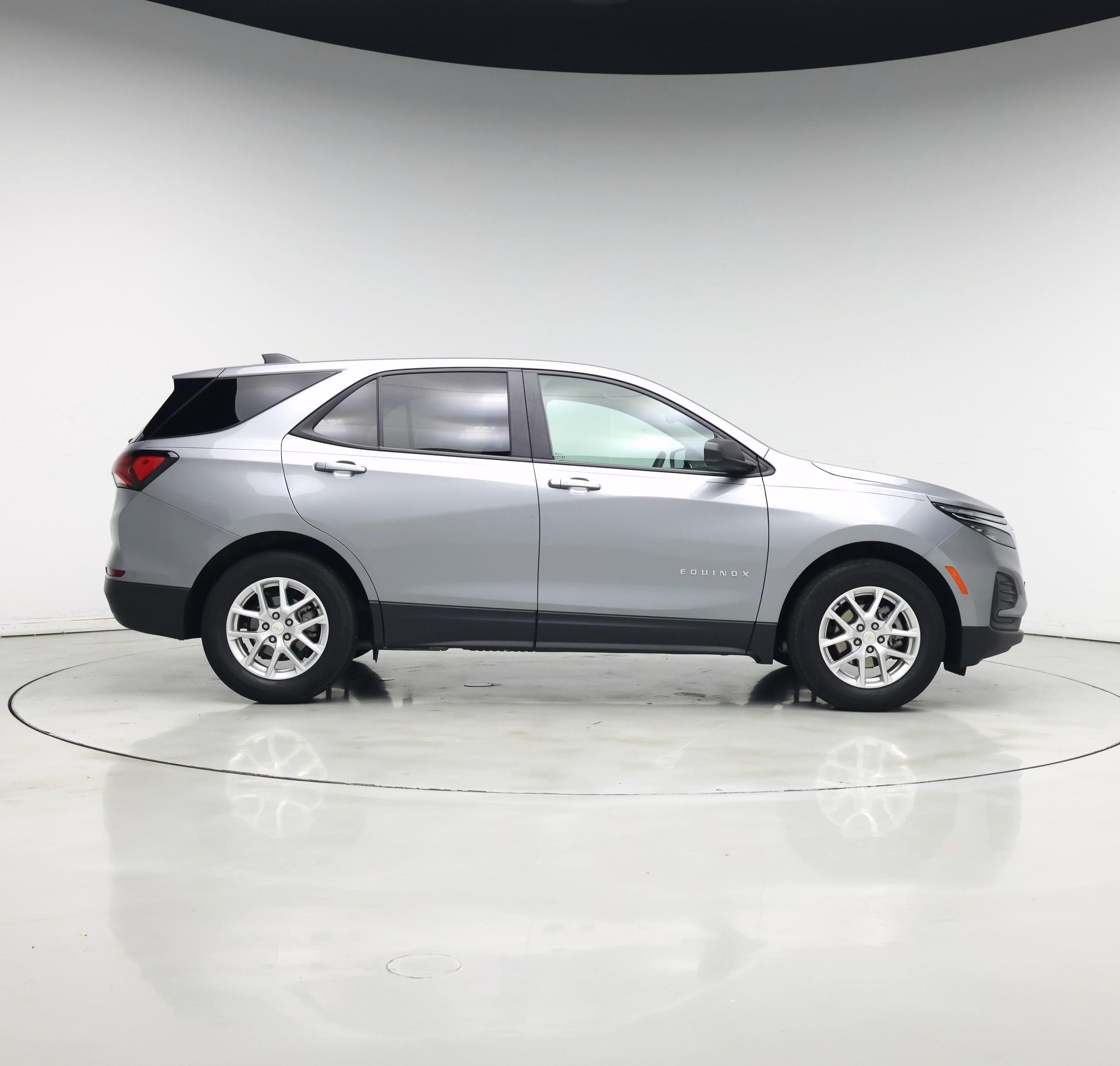 Thumbnail: 2023 Chevrolet Equinox - 7
