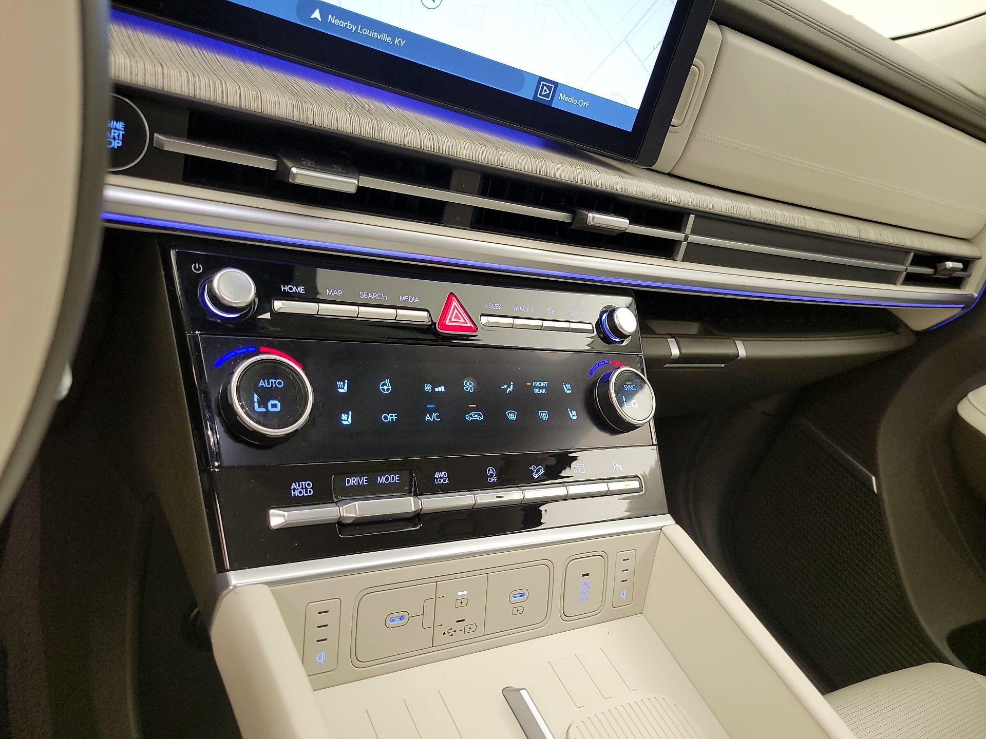 Thumbnail: 2025 Hyundai Santa Fe - 15