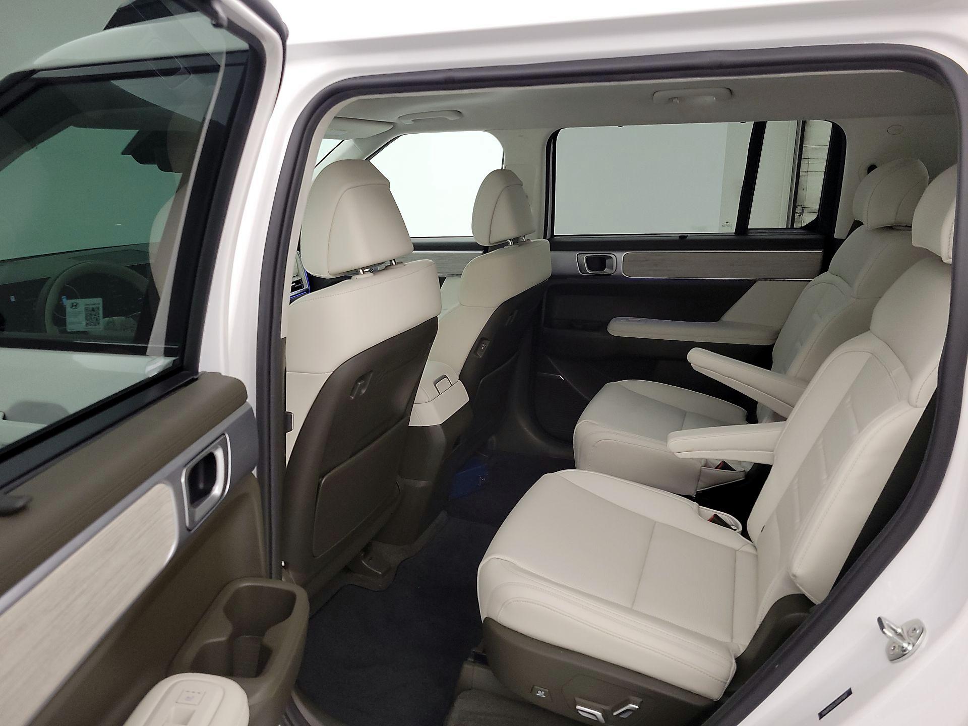 Thumbnail: 2025 Hyundai Santa Fe - 17