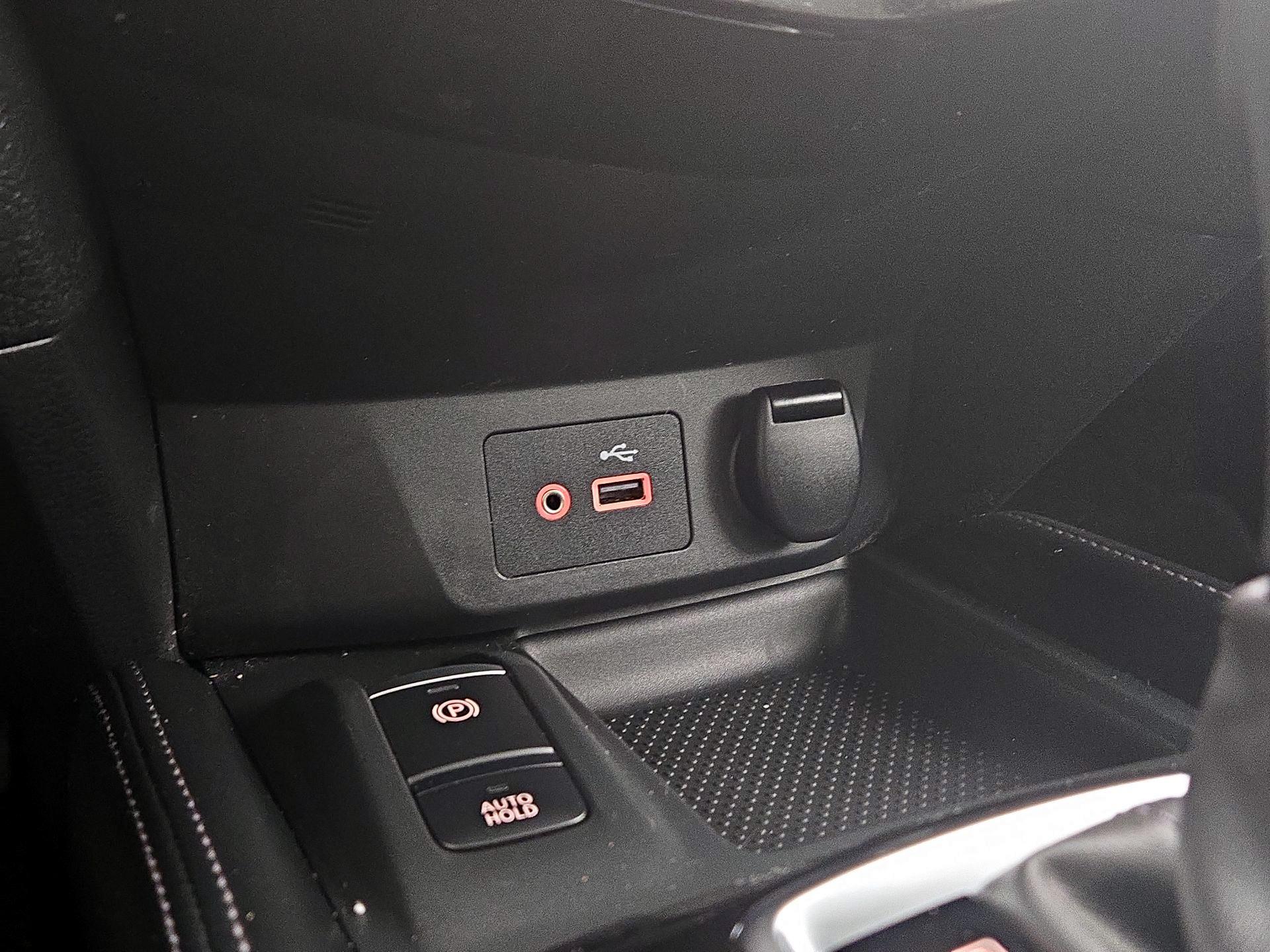 Thumbnail: 2020 Nissan Rogue - 18