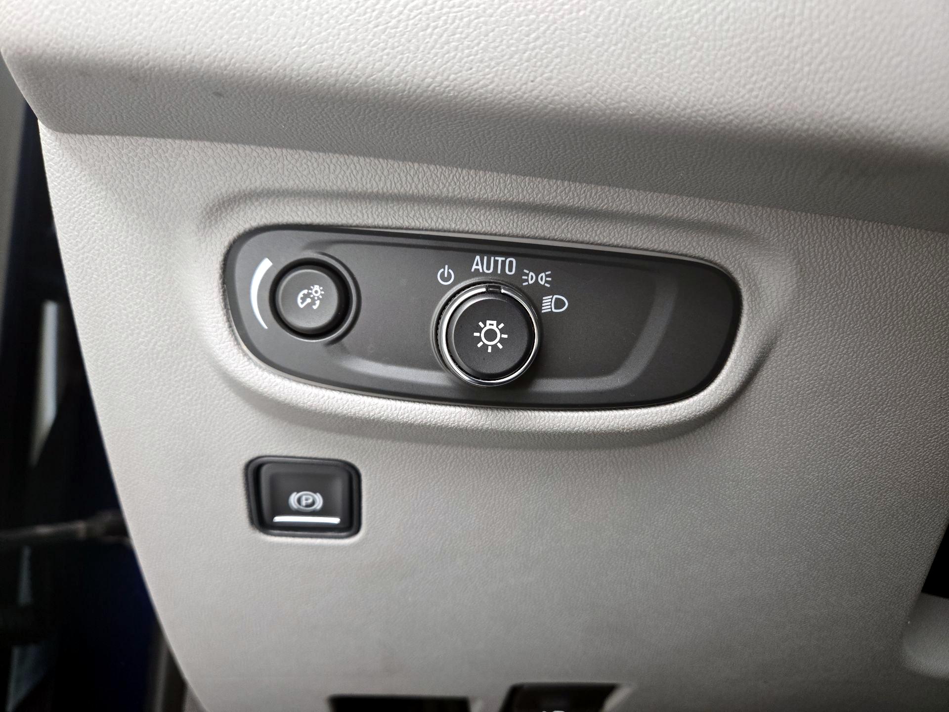 Thumbnail: 2022 GMC Terrain - 13