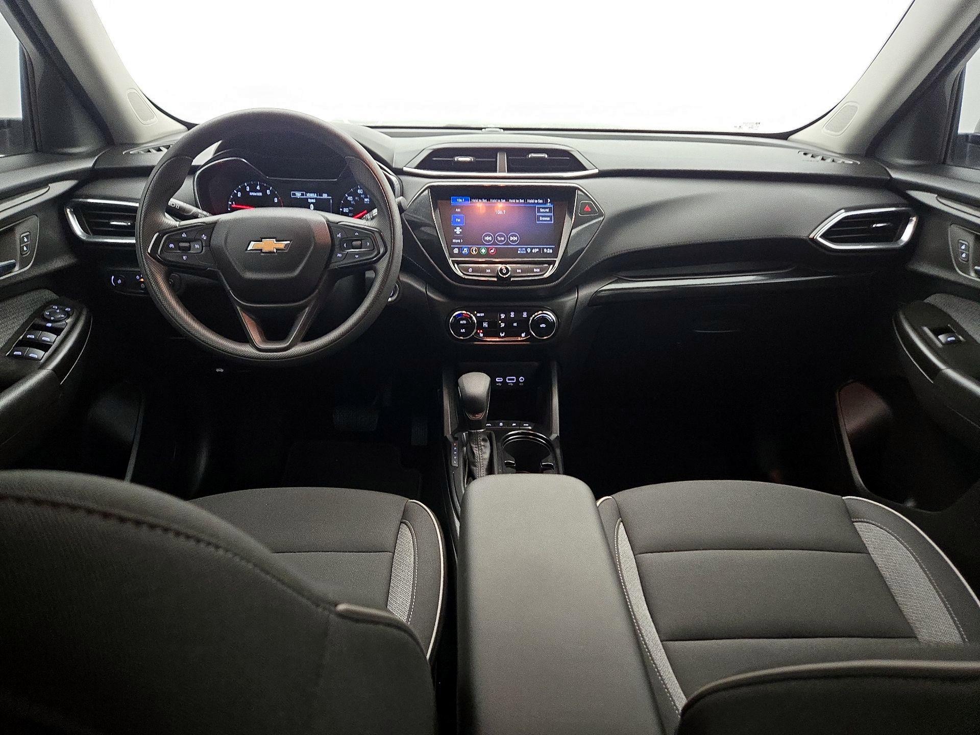 Thumbnail: 2023 Chevrolet TrailBlazer - 9