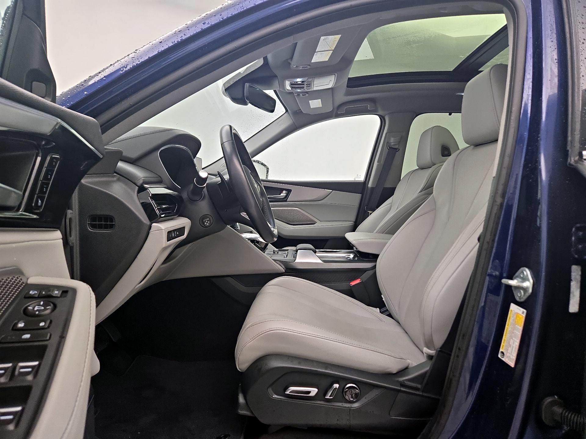 Thumbnail: 2023 Acura MDX - 11