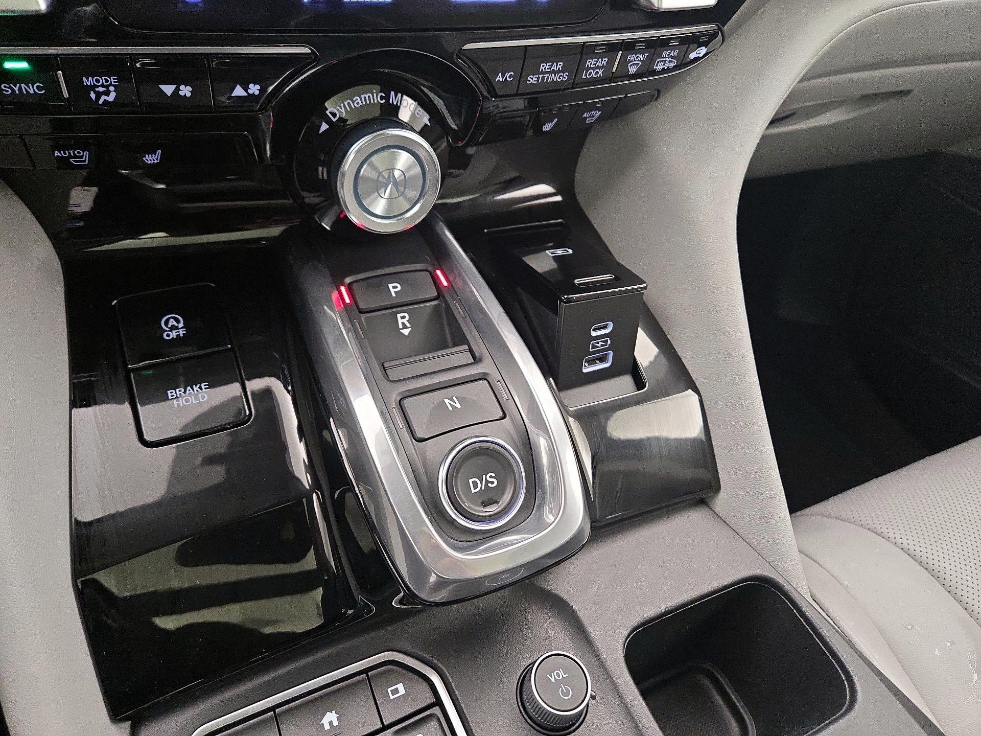 Thumbnail: 2023 Acura MDX - 18