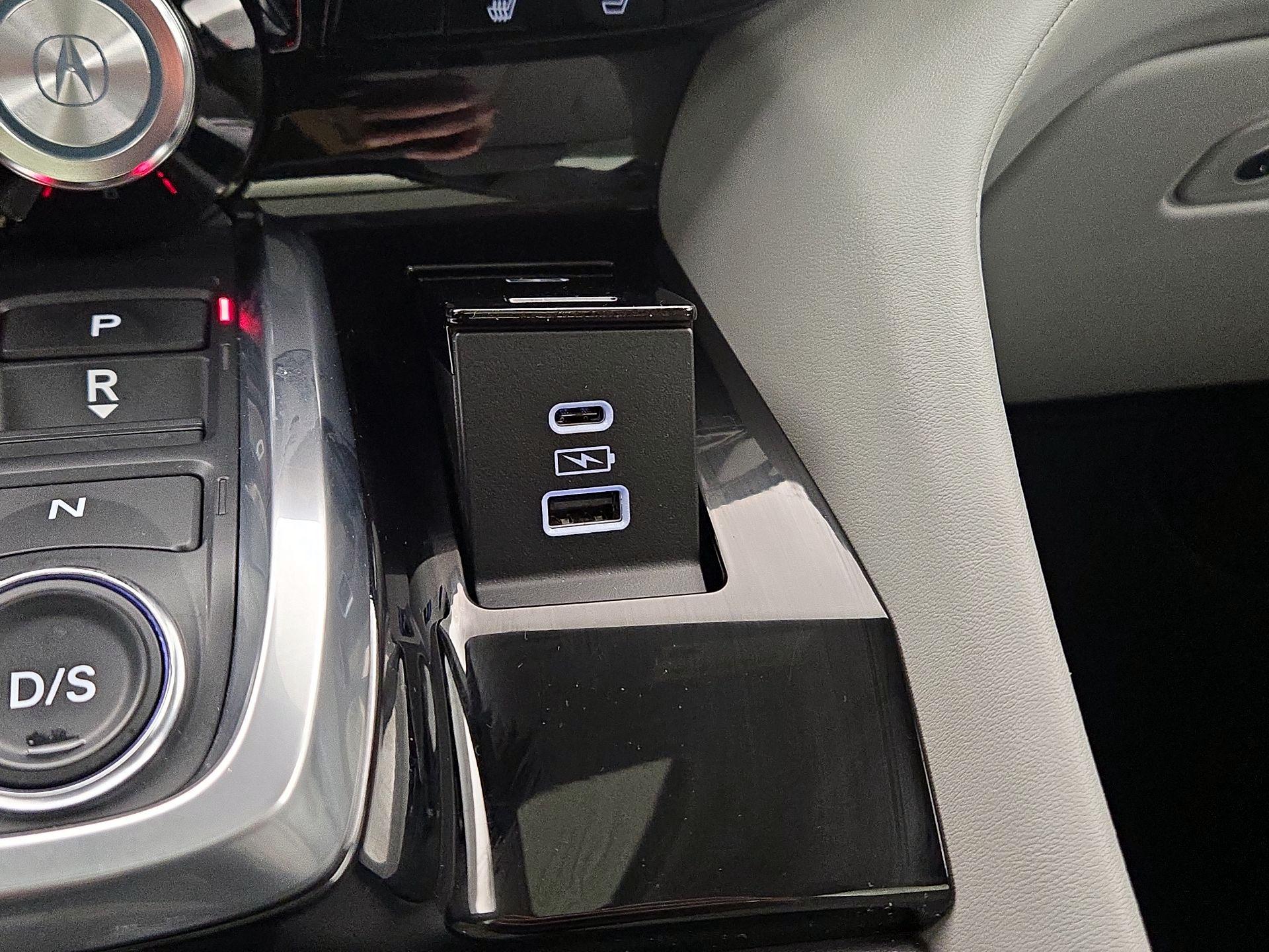 Thumbnail: 2023 Acura MDX - 19