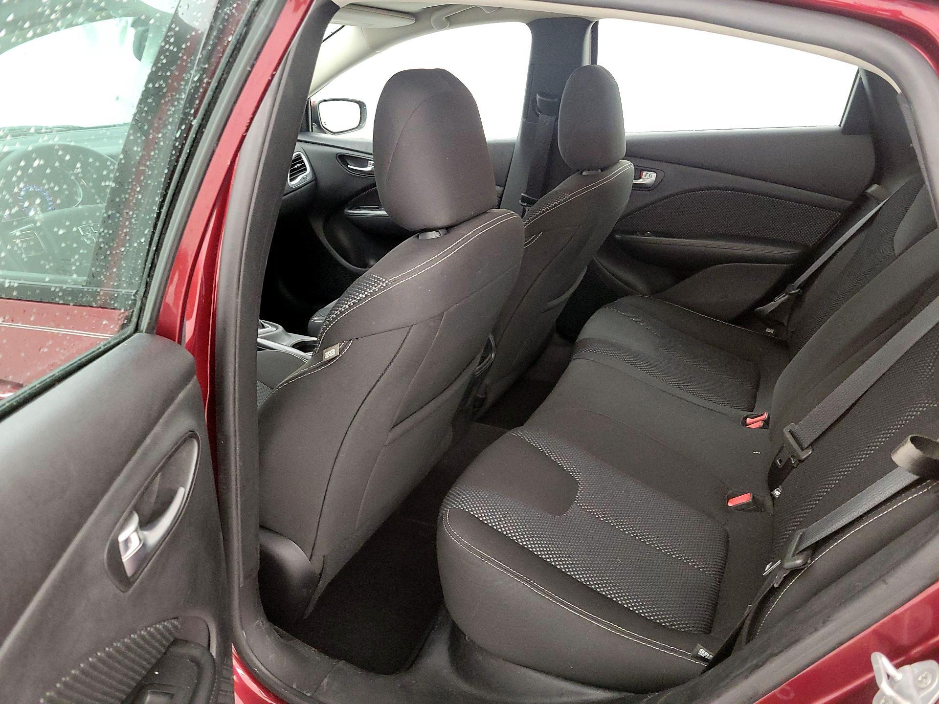 Thumbnail: 2015 Dodge Dart - 17