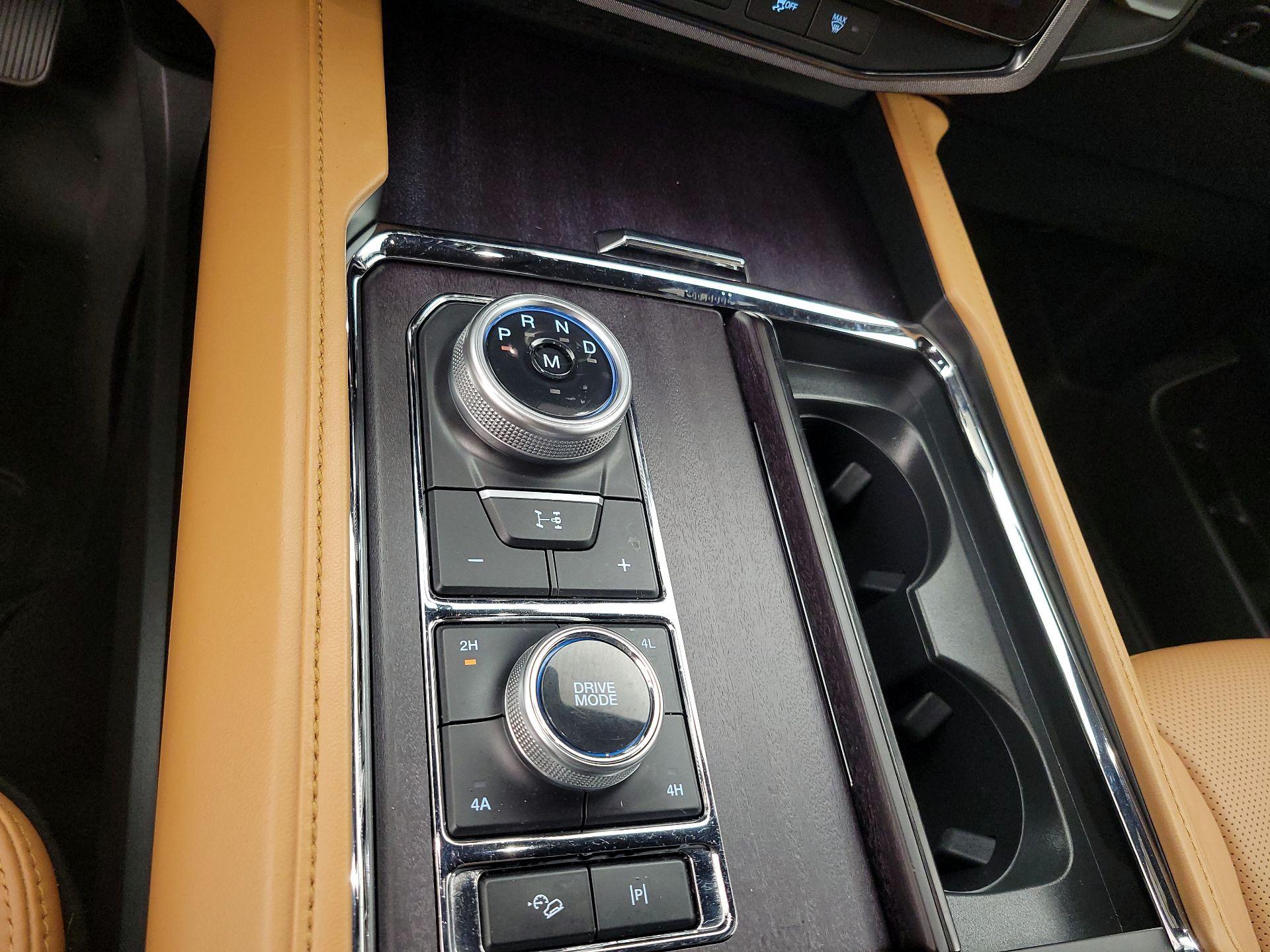 Thumbnail: 2024 Ford Expedition - 16